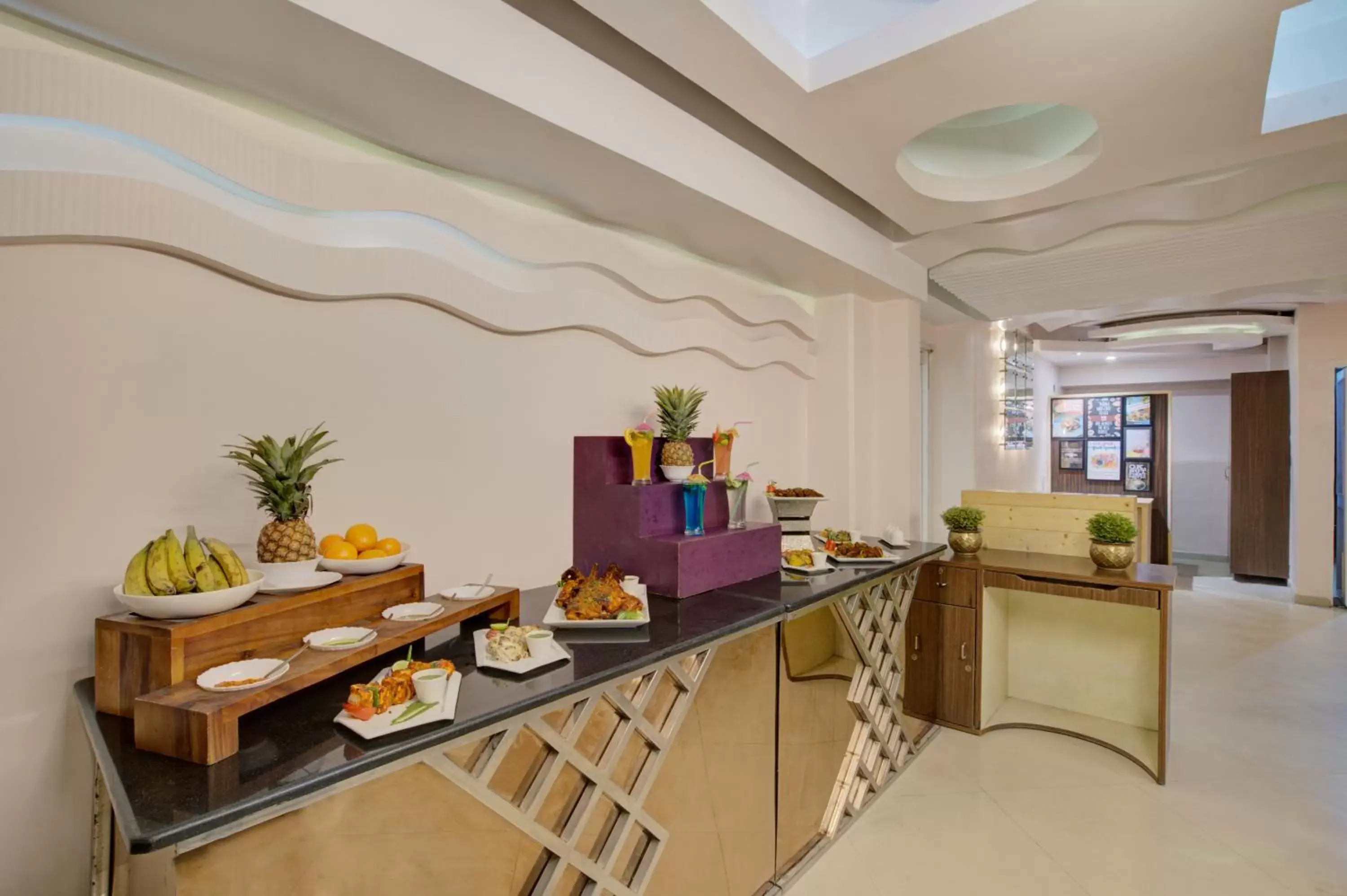 Food and drinks in Mount Conifer Suites & Spa Food and drinks in Mount Conifer Suites & Spa