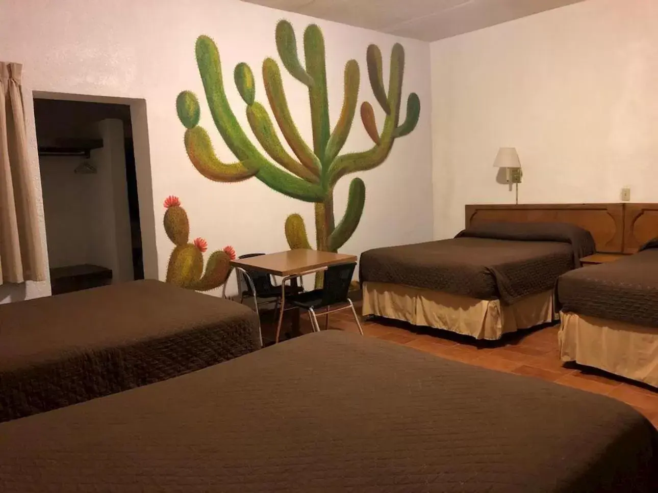 Decorative detail, Bed in Hotel Las Palmas