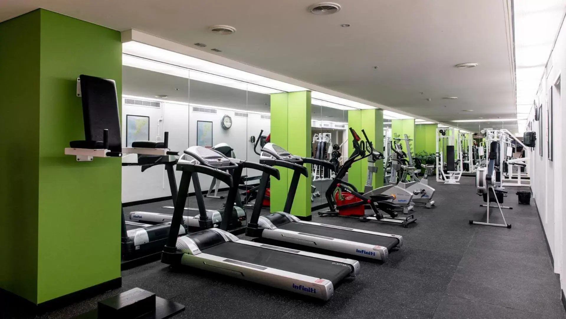 Fitness centre/facilities in Hotel Grand Chancellor Hobart Fitness centre/facilities in Hotel Grand Chancellor Hobart