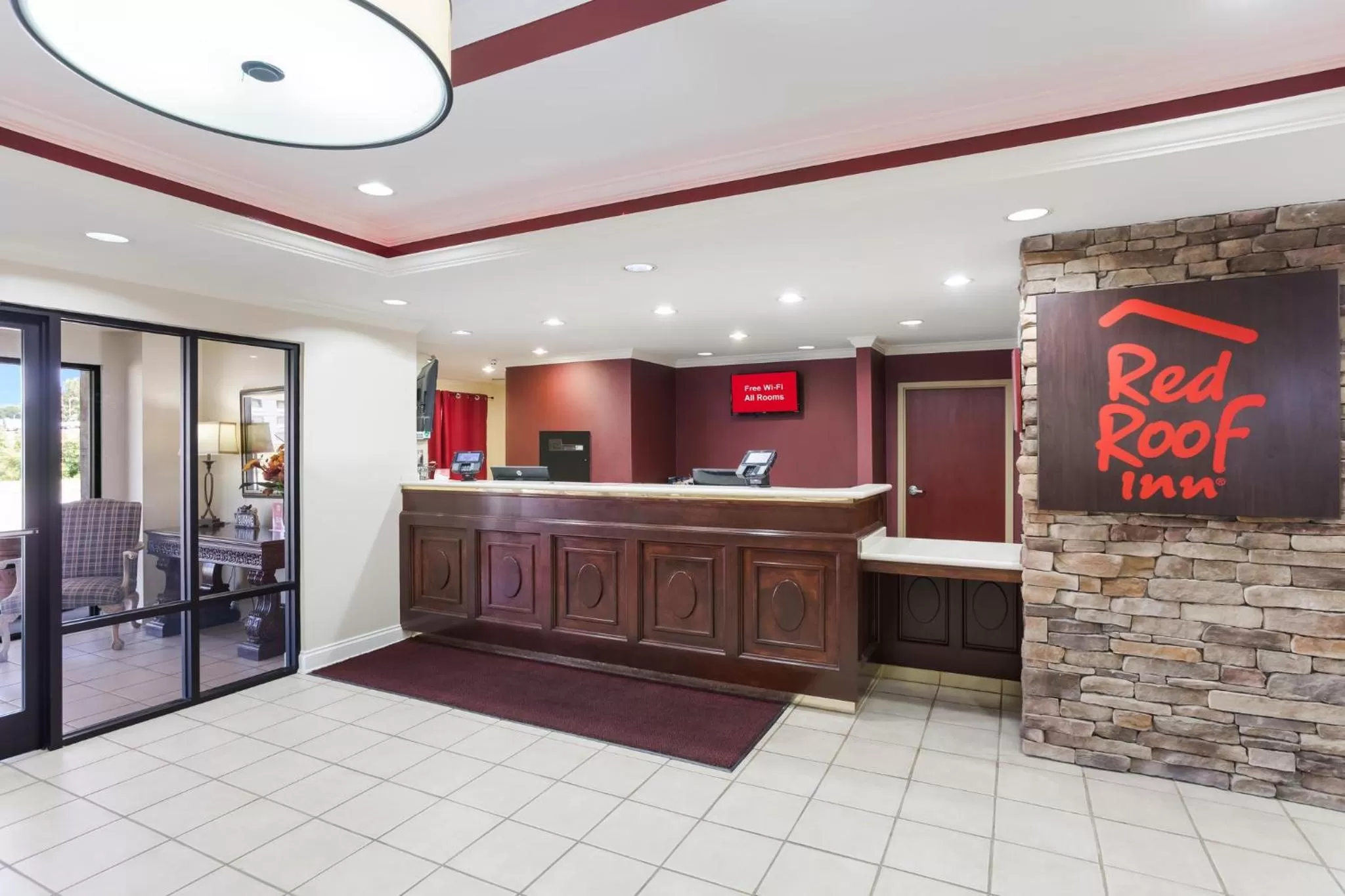 Lobby or reception in Red Roof Inn London I-75
