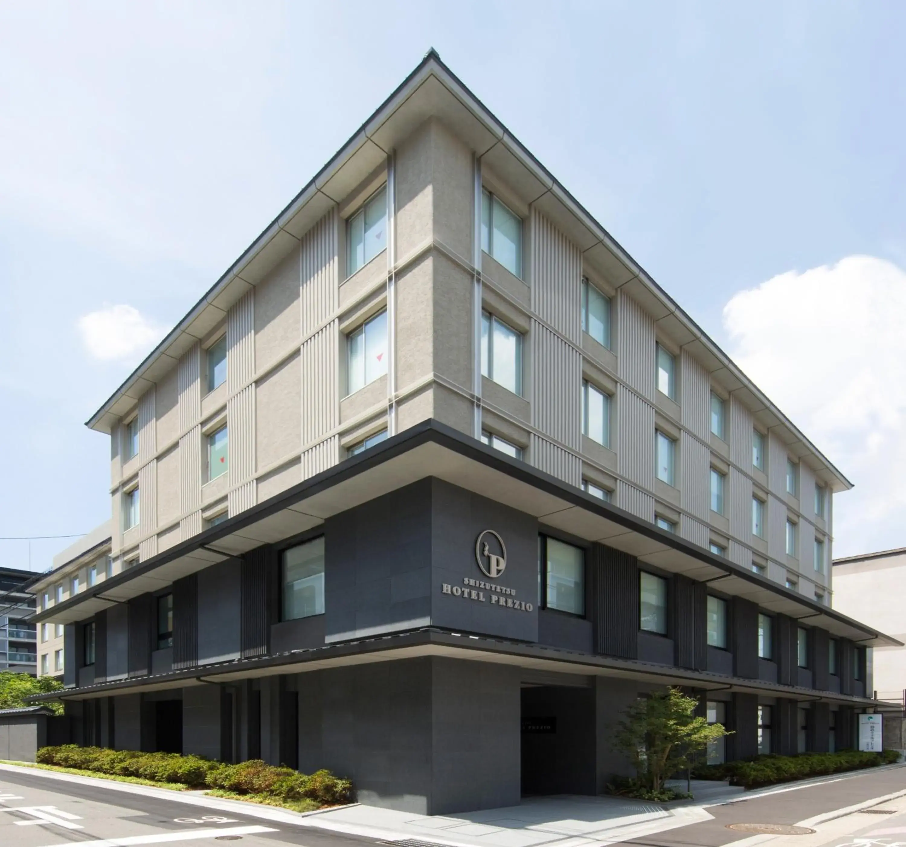 Facade/entrance in Shizutetsu Hotel Prezio Kyoto Shijo