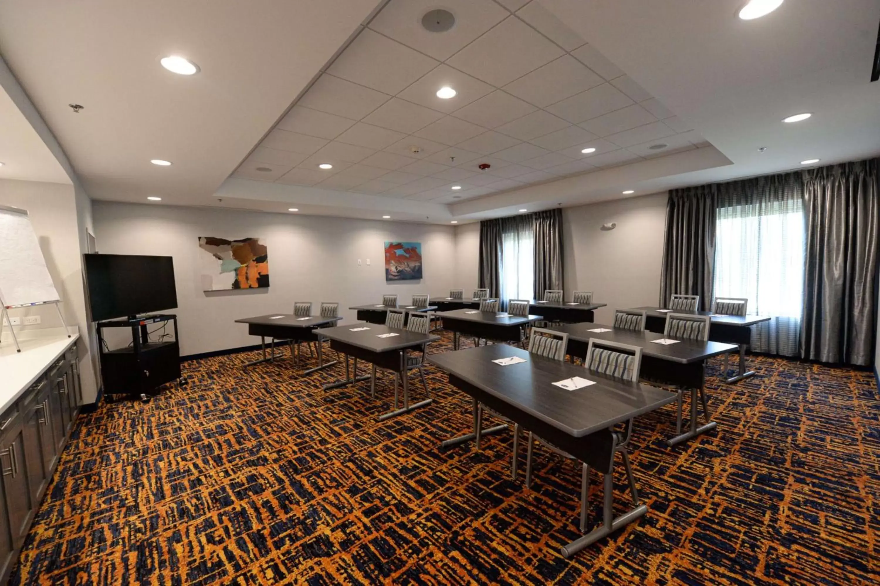 Meeting/conference room in Hampton Inn & Suites Lenoir, NC