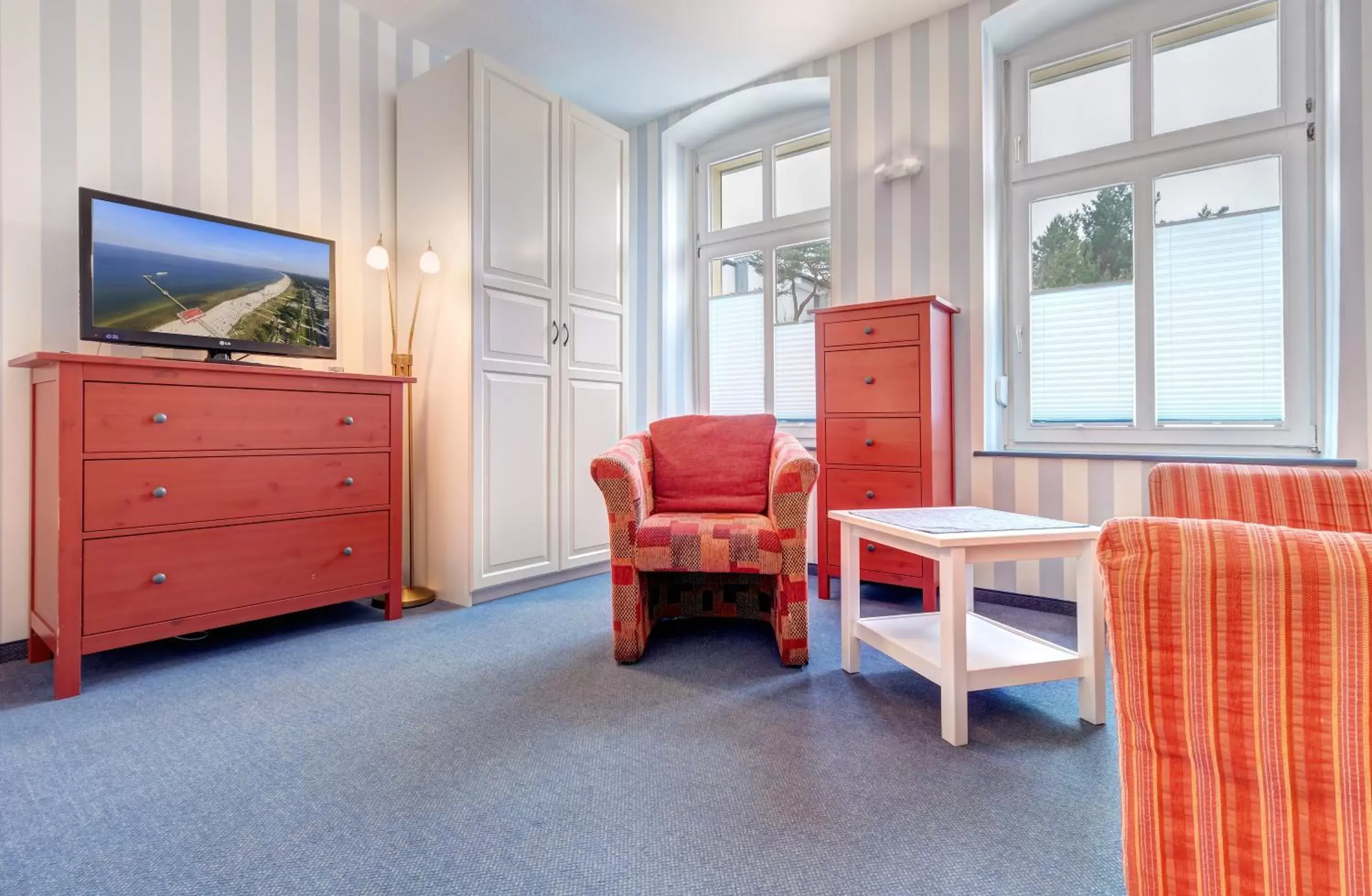 Photo of the whole room, Seating Area in Hotel Villa Seeschlößchen