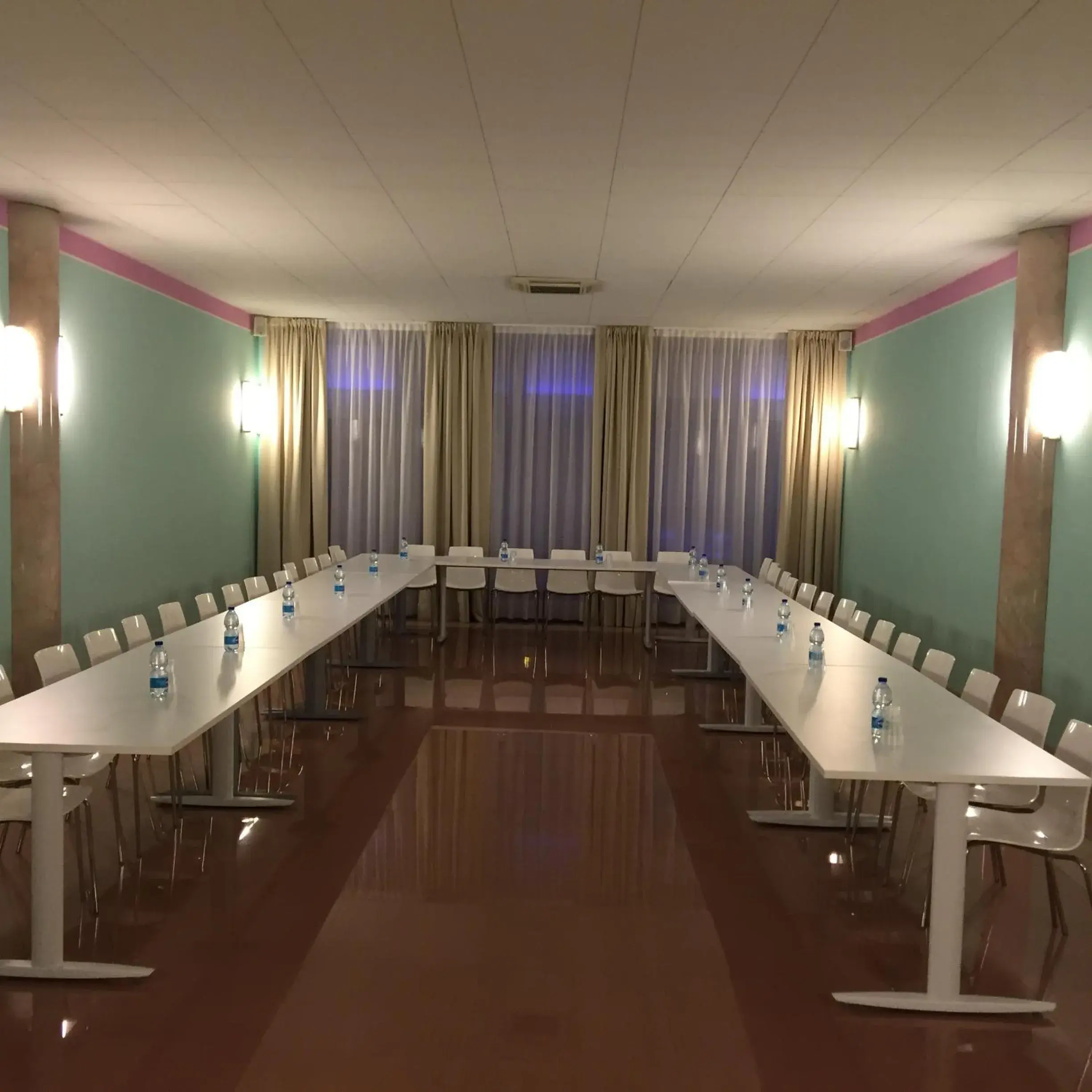 Business facilities in Hotel Verdi