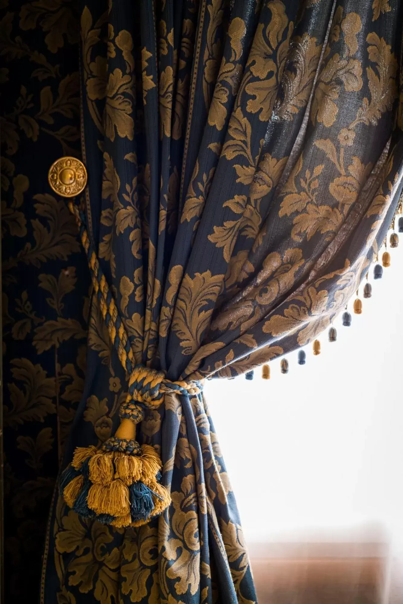Decorative detail, Bed in Hotel Santo Stefano