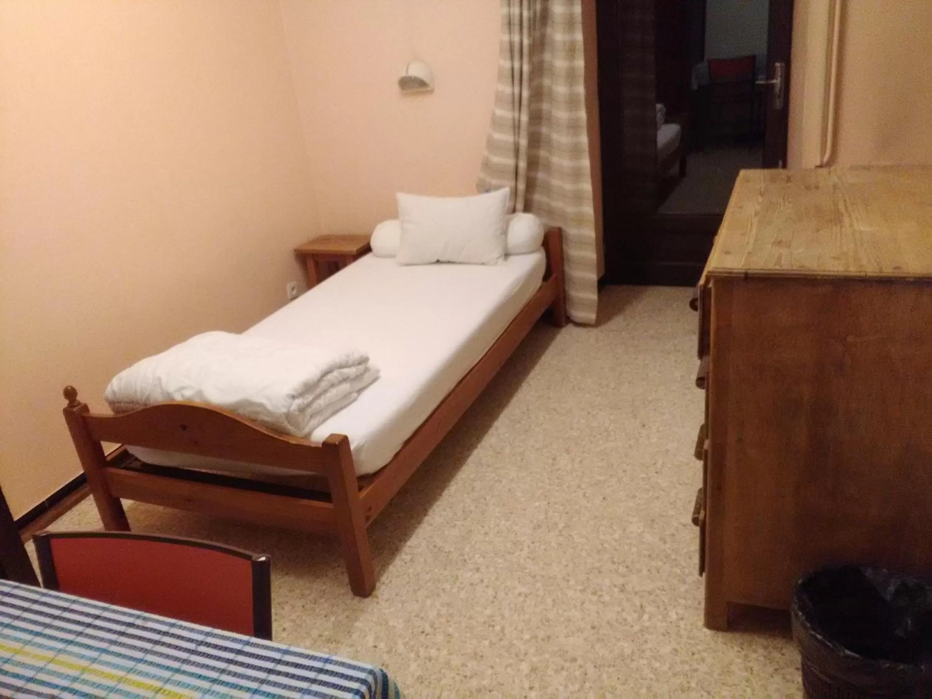 Bed in Cap Verb Guillestre