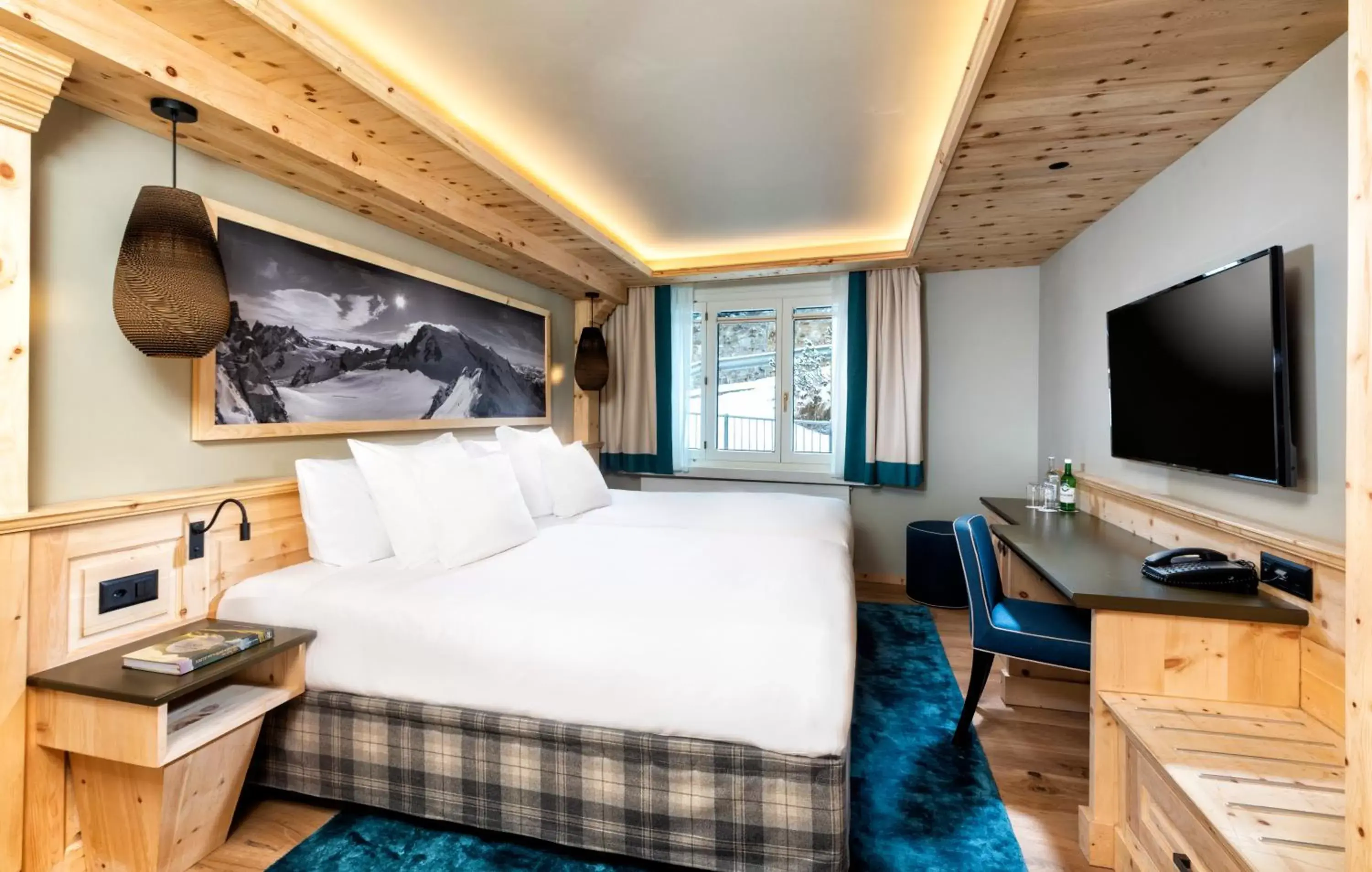 Bedroom, Bed in Precise Tale Seehof Davos