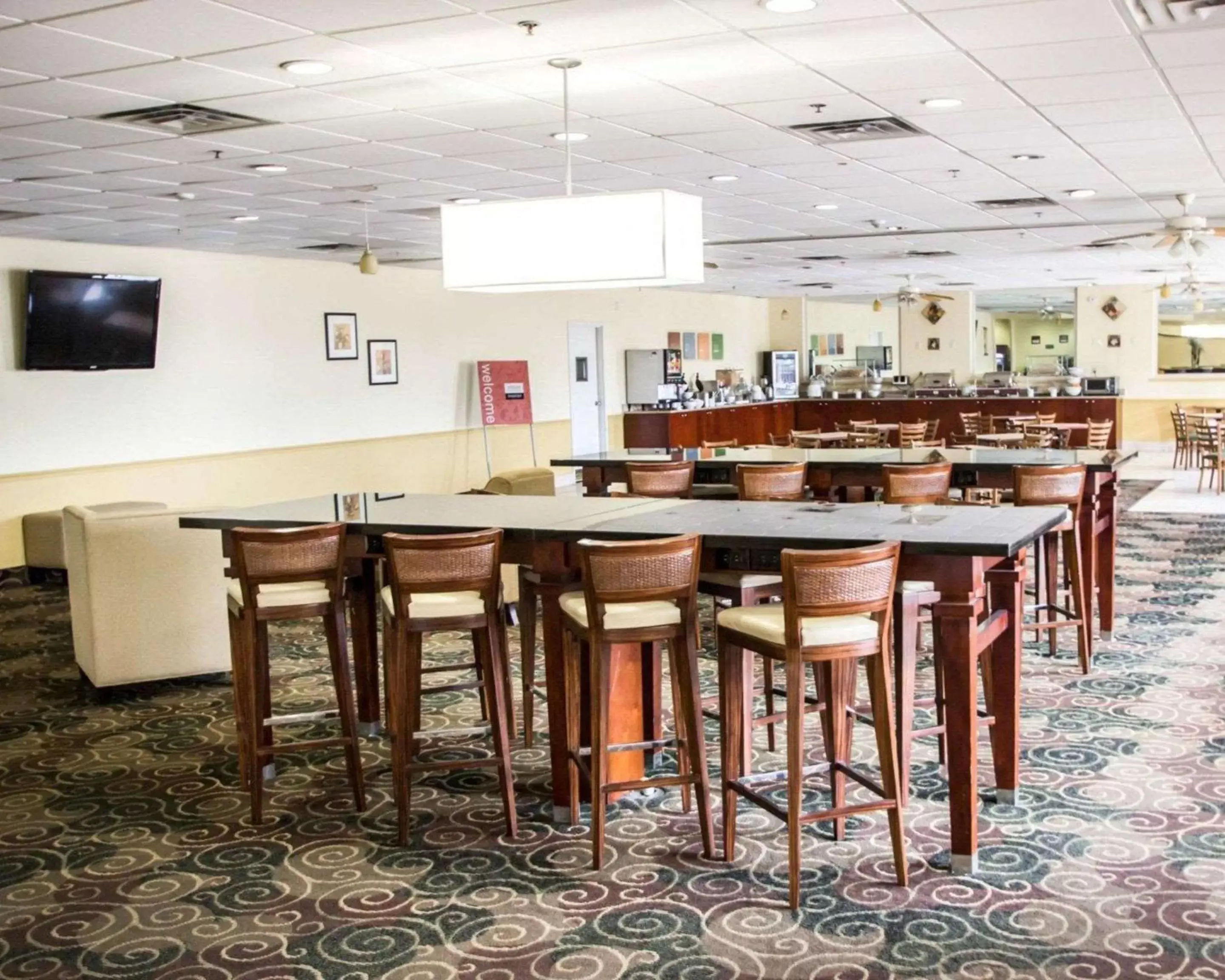 Lobby or reception, Restaurant/Places to Eat in Quality Inn & Suites Orlando / Winter Park
