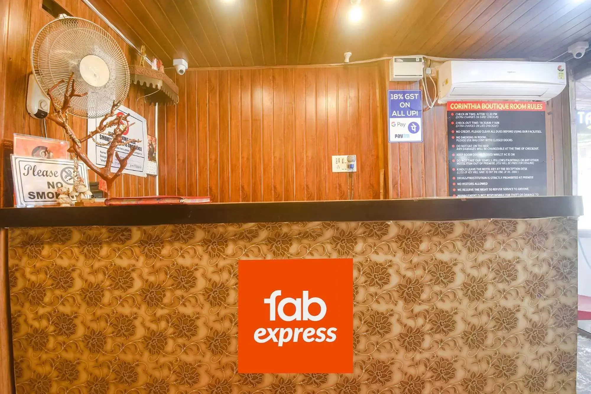 Lobby or reception in FabExpress Corinthia Boutique Rooms - Nr Candolim Beach Lobby or reception in FabExpress Corinthia Boutique Rooms - Nr Candolim Beach