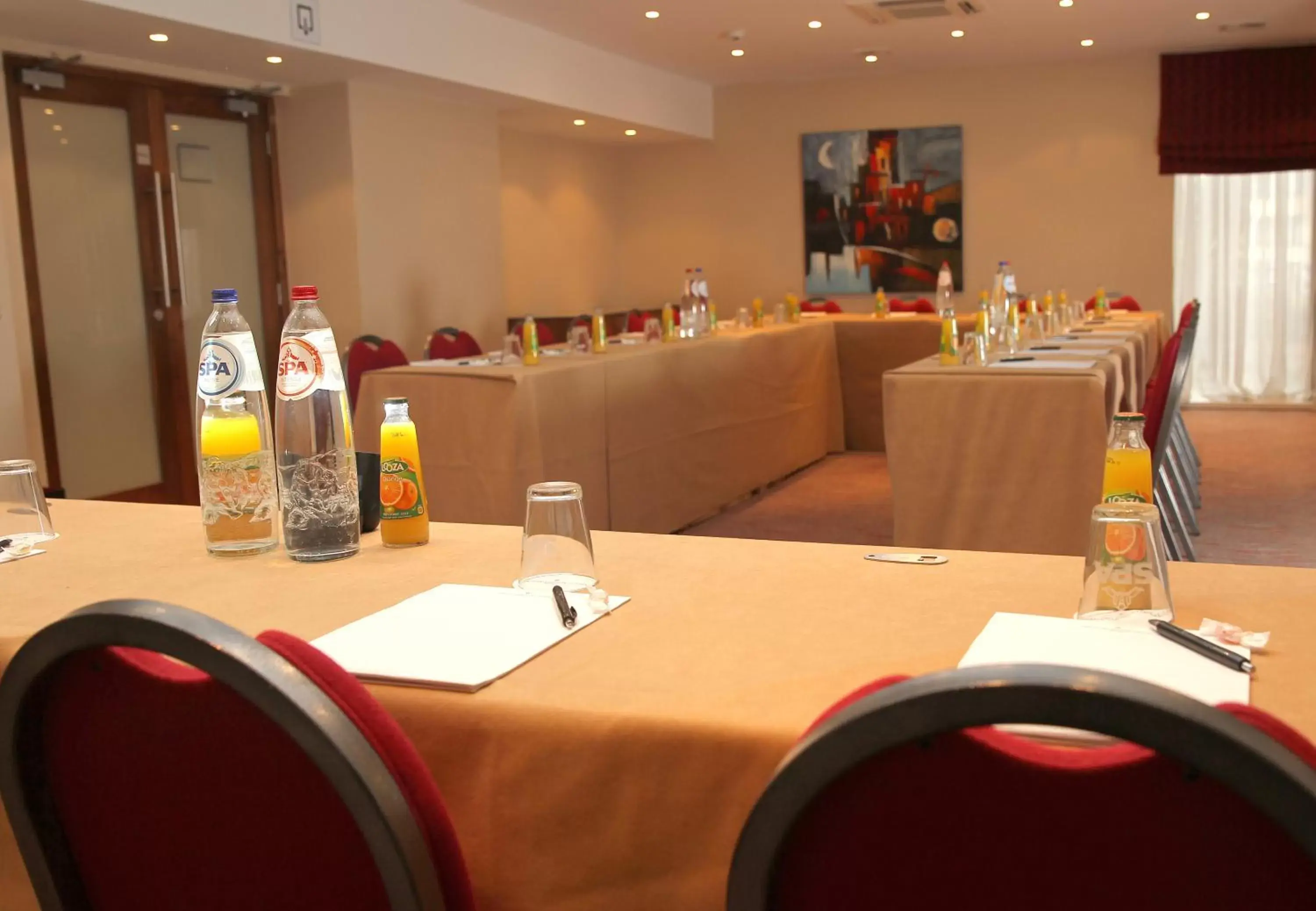 Meeting/conference room, Restaurant/Places to Eat in Gresham Belson Hotel Brussels