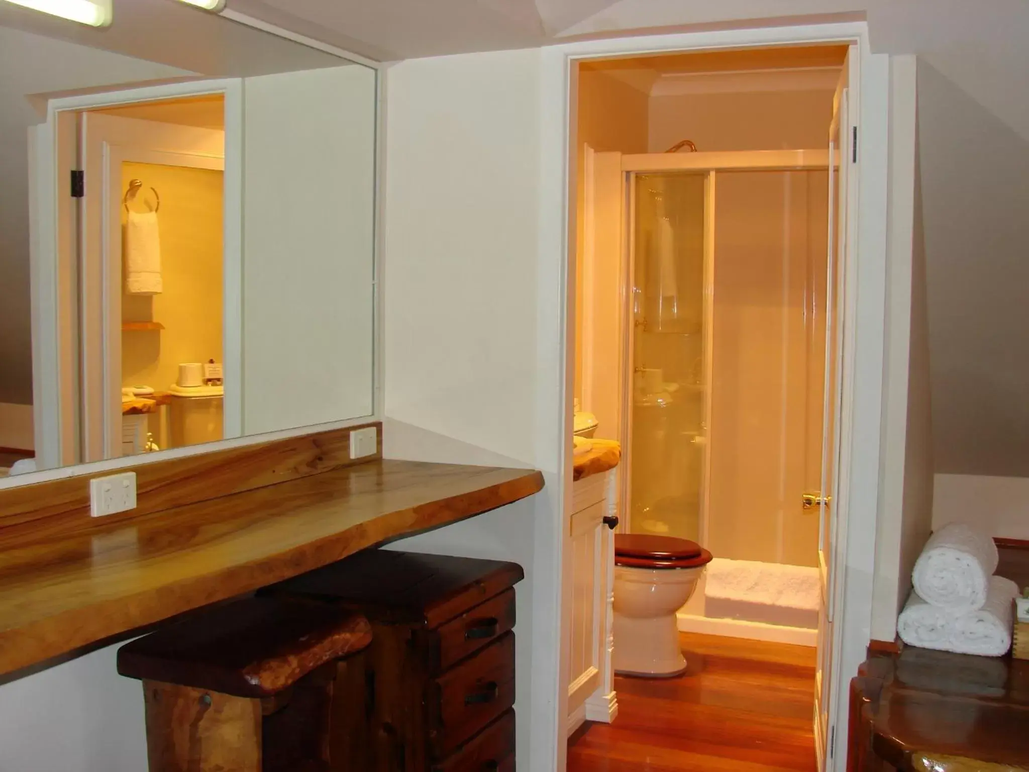 Bathroom in Clarence River Bed & Breakfast