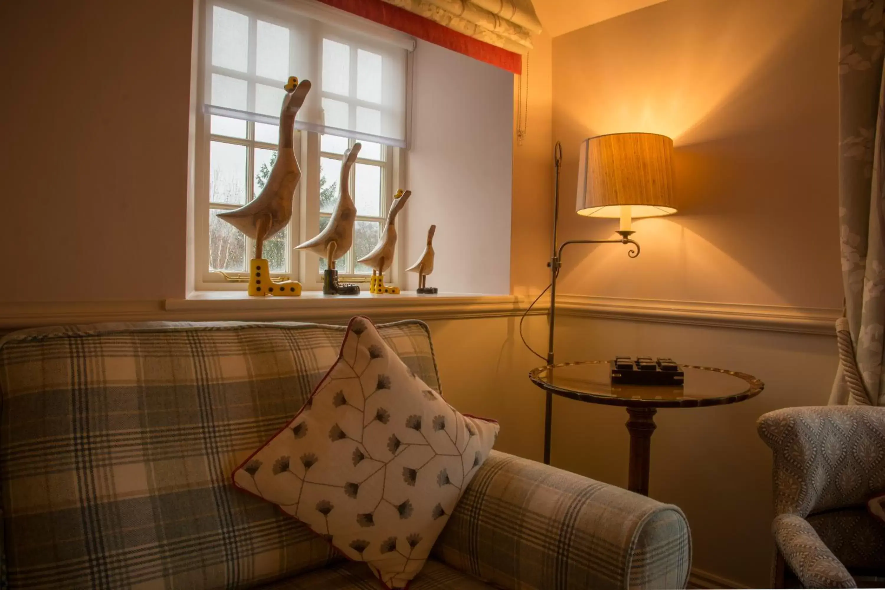 Seating area, Bed in Cavendish Hotel