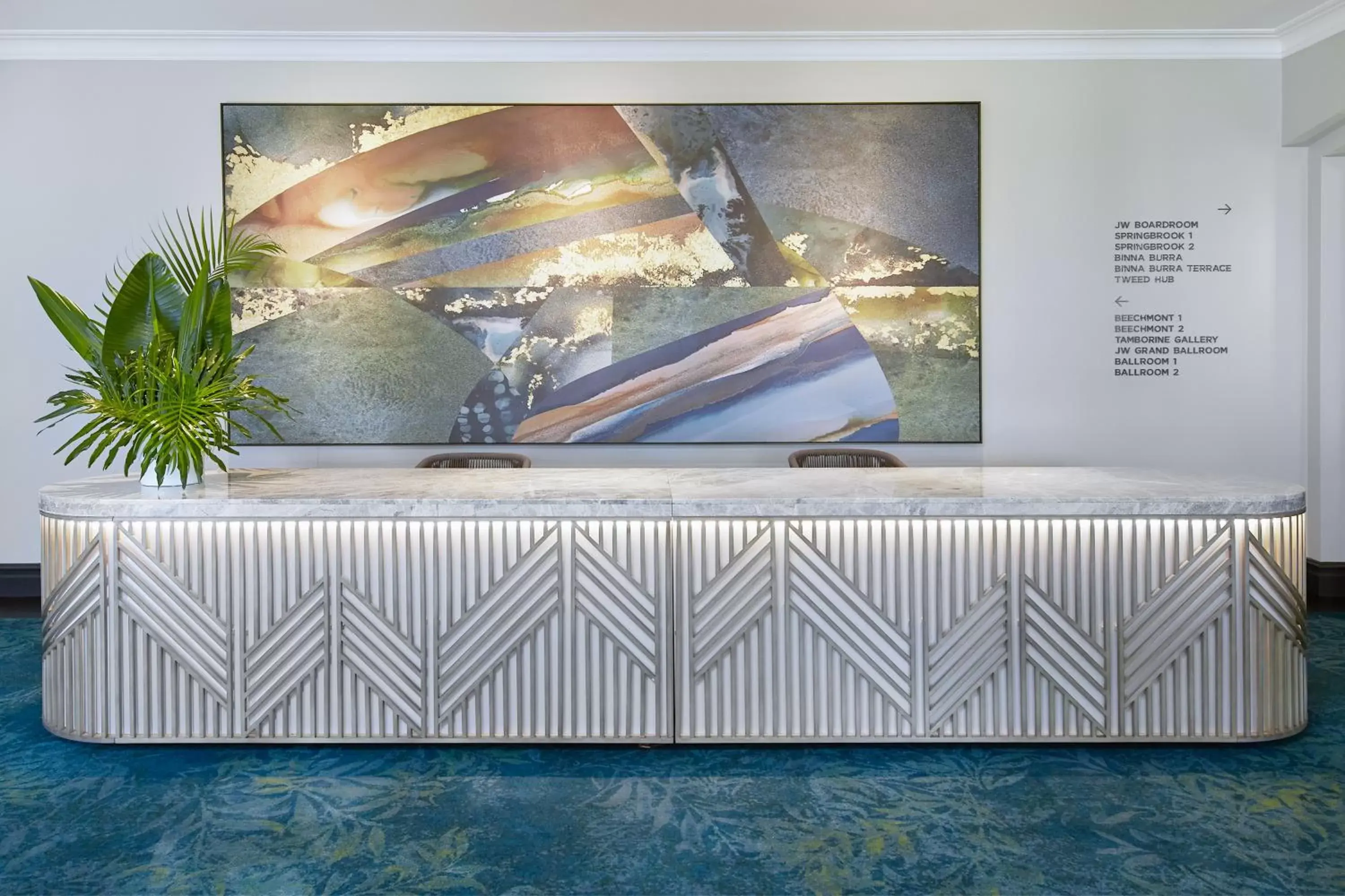 Lobby/Reception in JW Marriott Gold Coast Resort & Spa