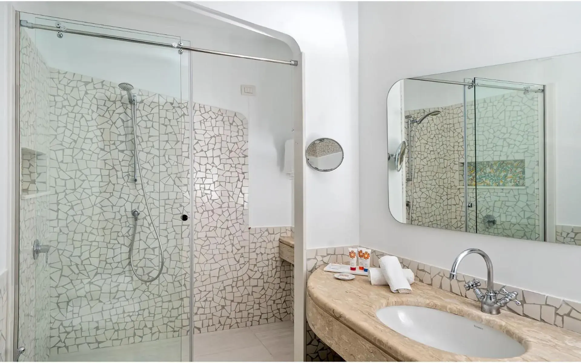 Bathroom in Hotel Belair