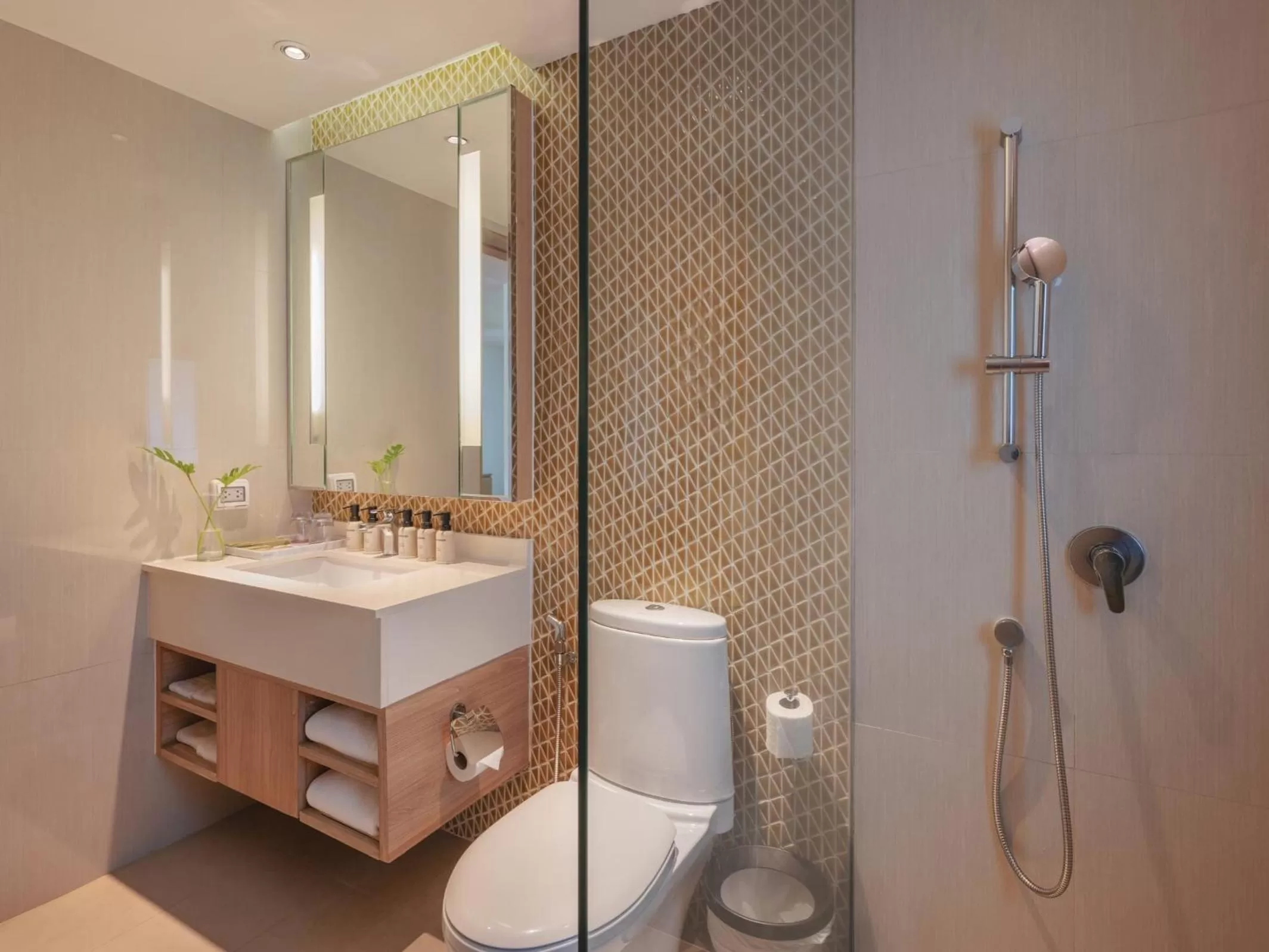 Shower in Amari Koh Samui