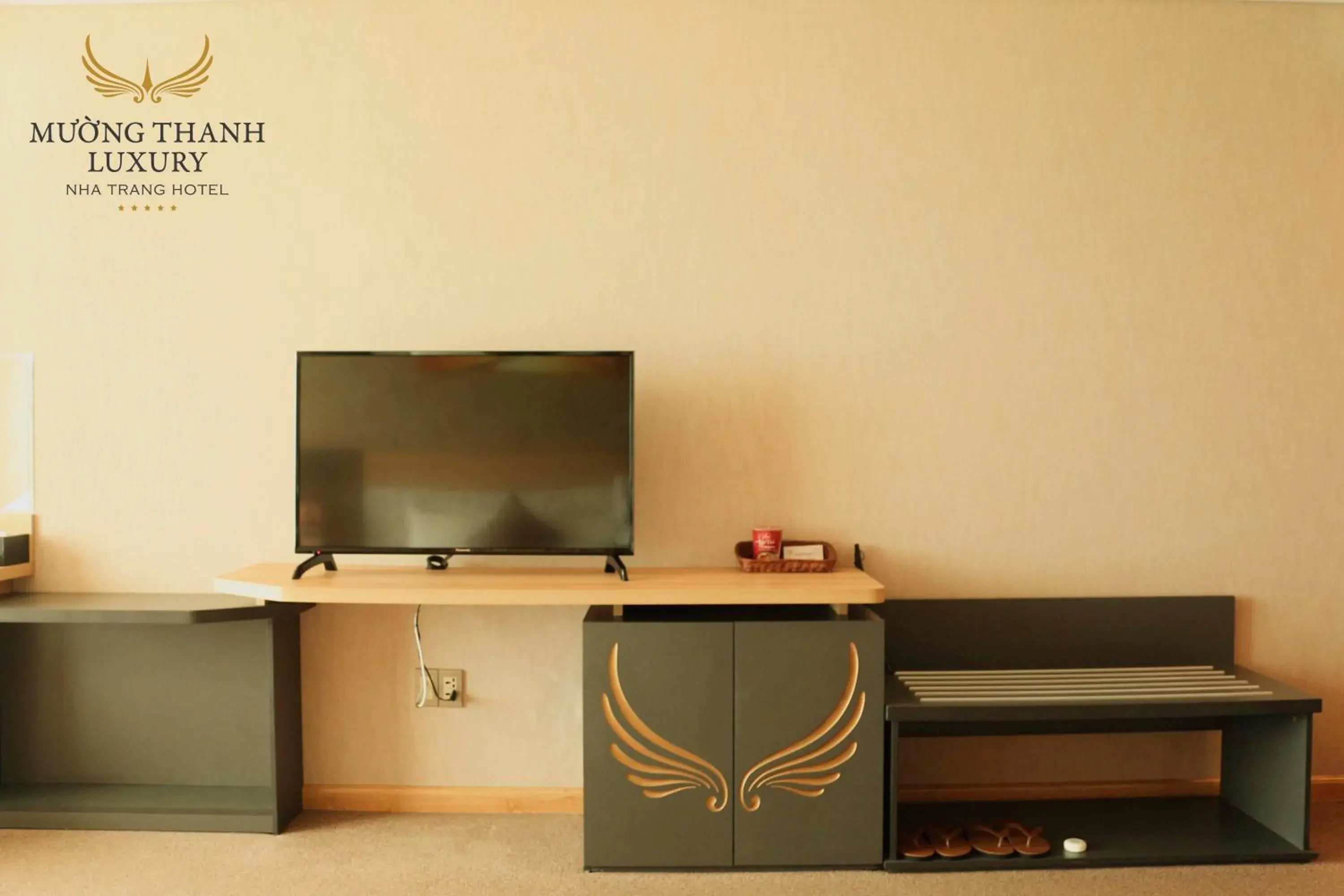 TV and multimedia, TV/Entertainment Center in Muong Thanh Luxury Nha Trang Hotel