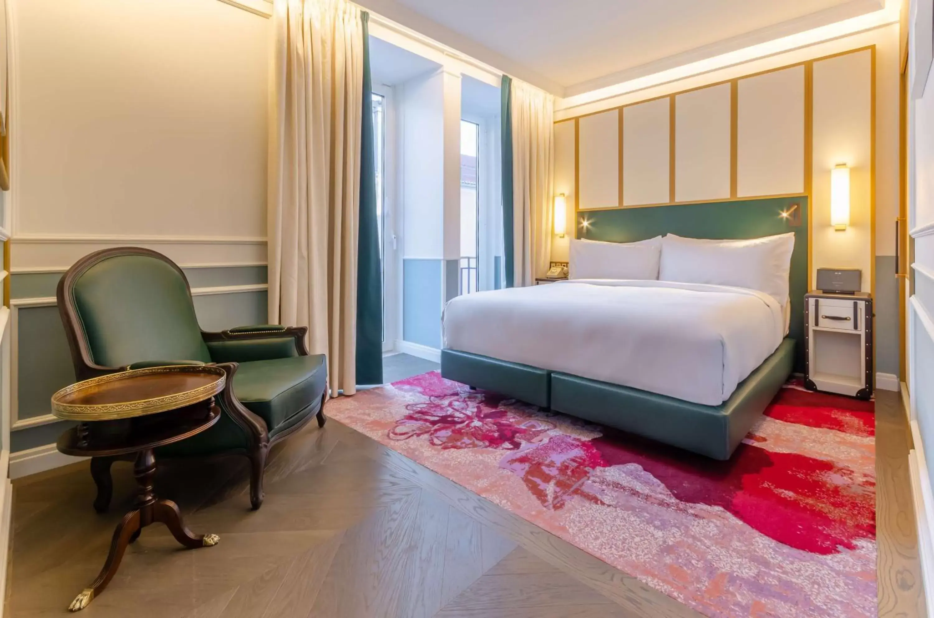 Bed in The Emerald House Lisbon - Curio Collection By Hilton