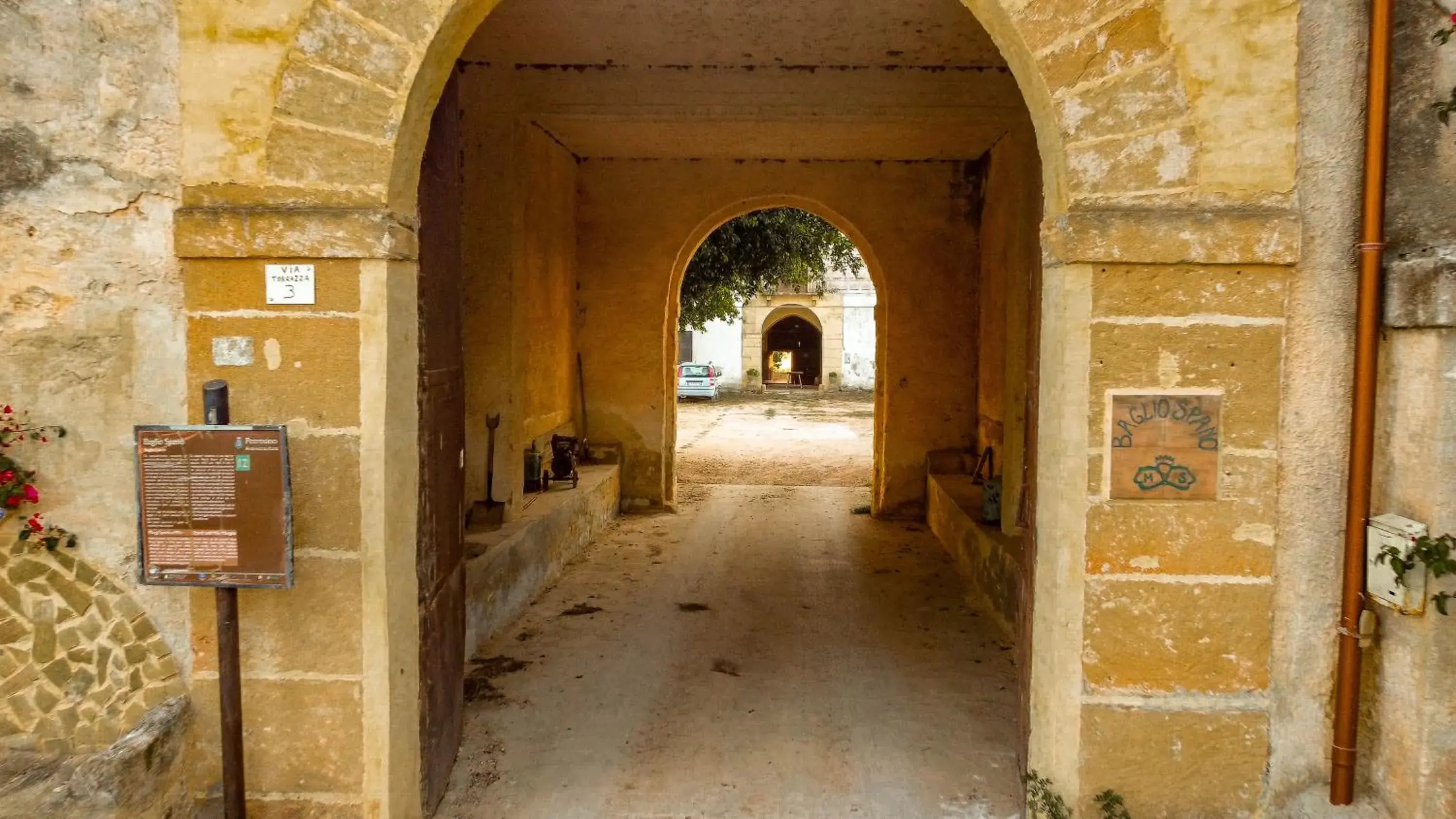 Facade/entrance in Baglio Spanò - Antiche Dimore di Sicilia