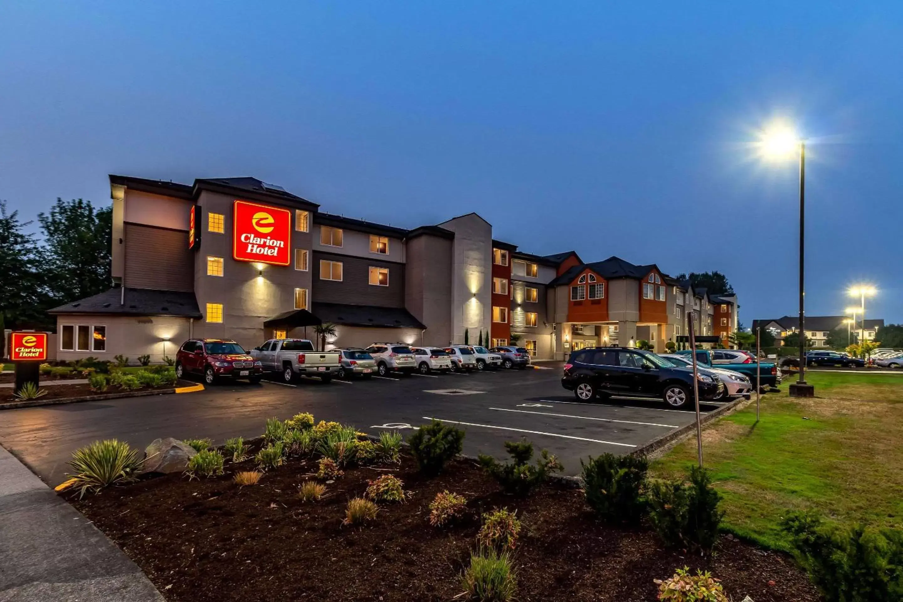 Other, Property Building in Clarion Hotel Portland International Airport