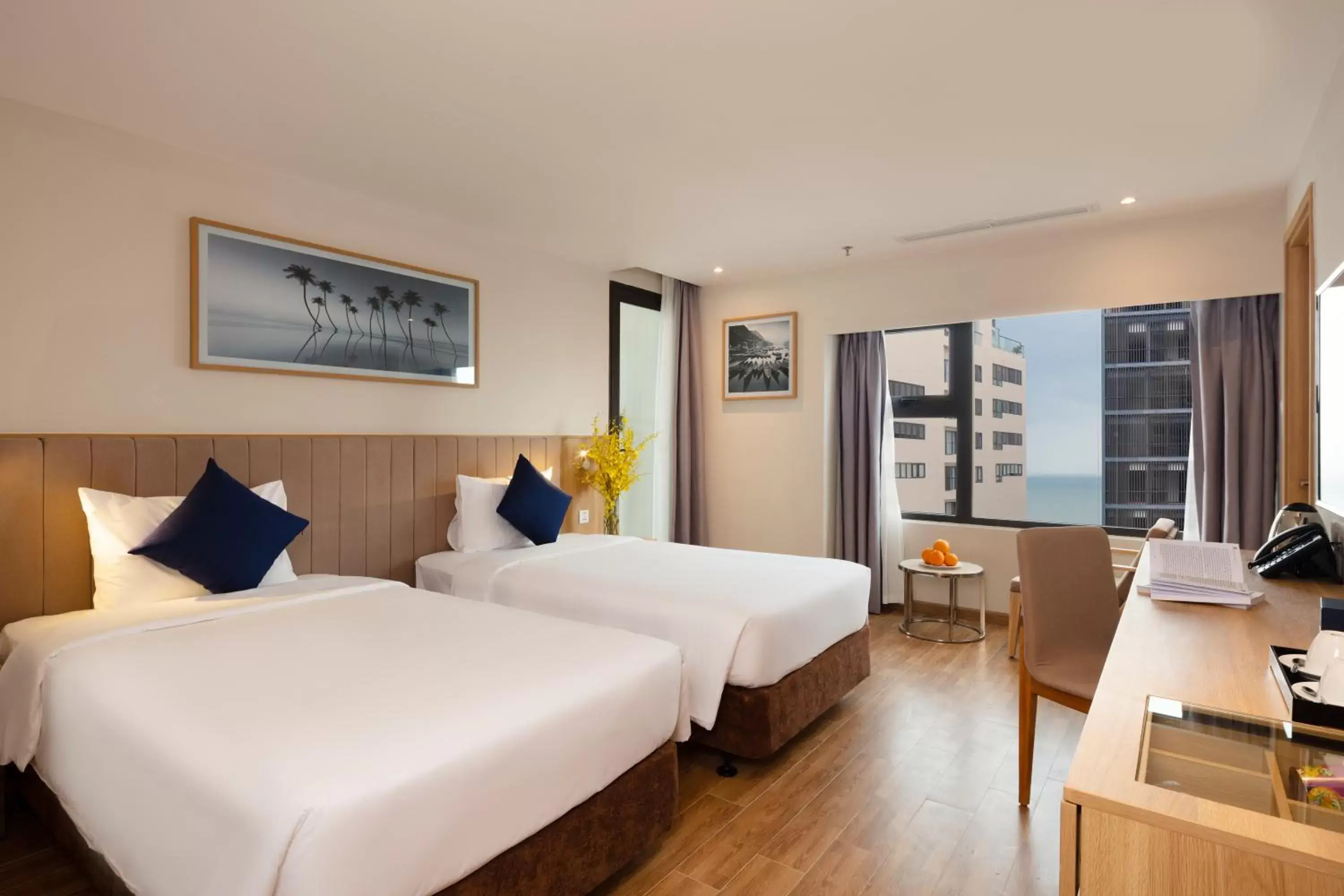 Deluxe Double or Twin Room with Balcony in VENTANA NHA TRANG HOTEL Deluxe Double or Twin Room with Balcony in VENTANA NHA TRANG HOTEL