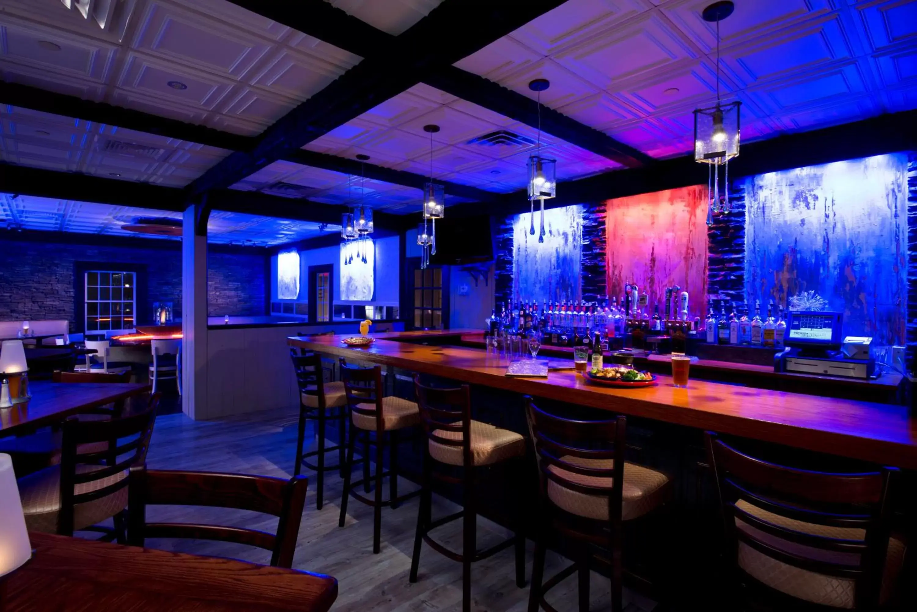 Lounge or bar in John Carver Inn & Spa Lounge or bar in John Carver Inn & Spa