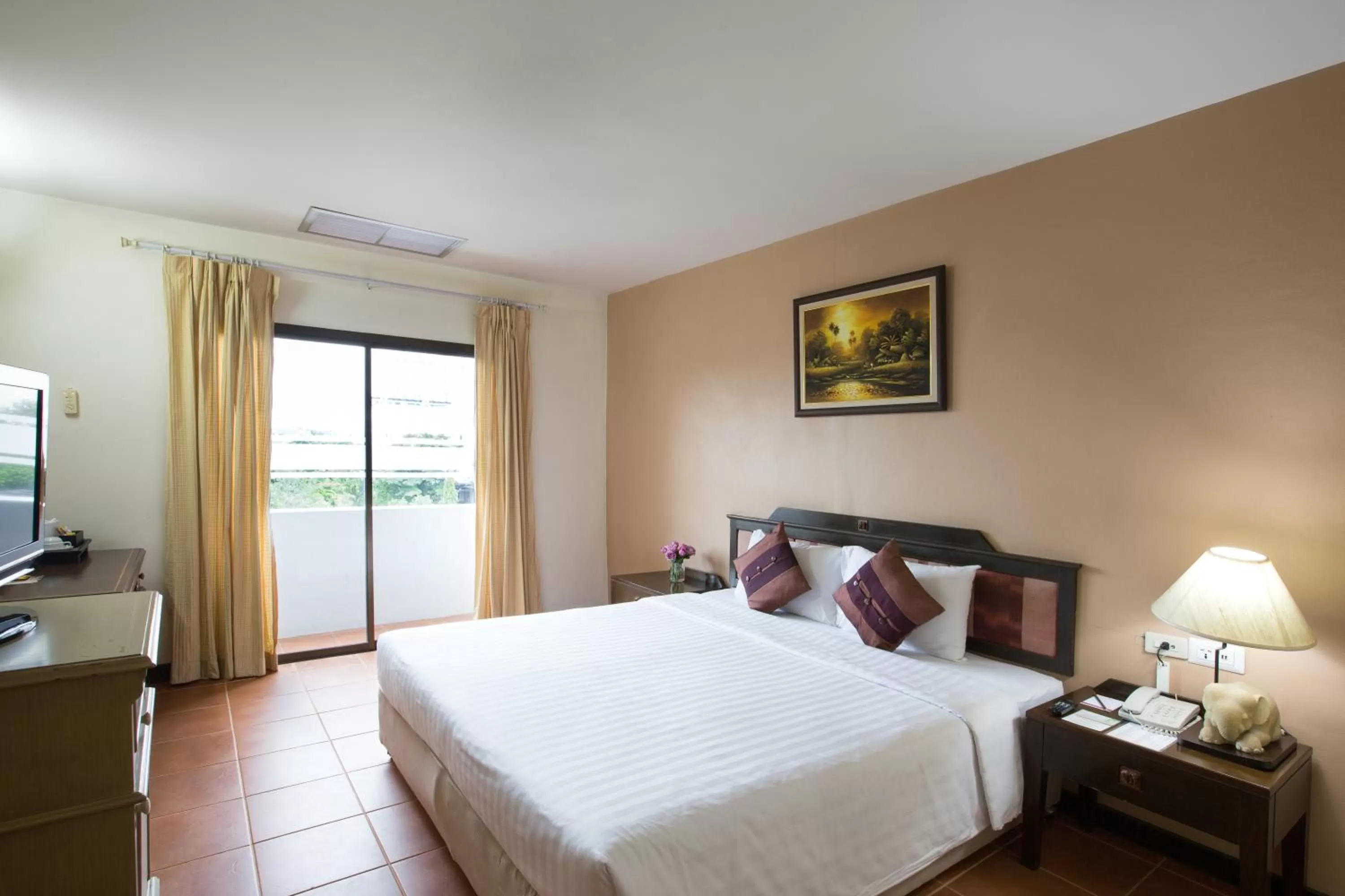 Bedroom in Night Bazaar Place