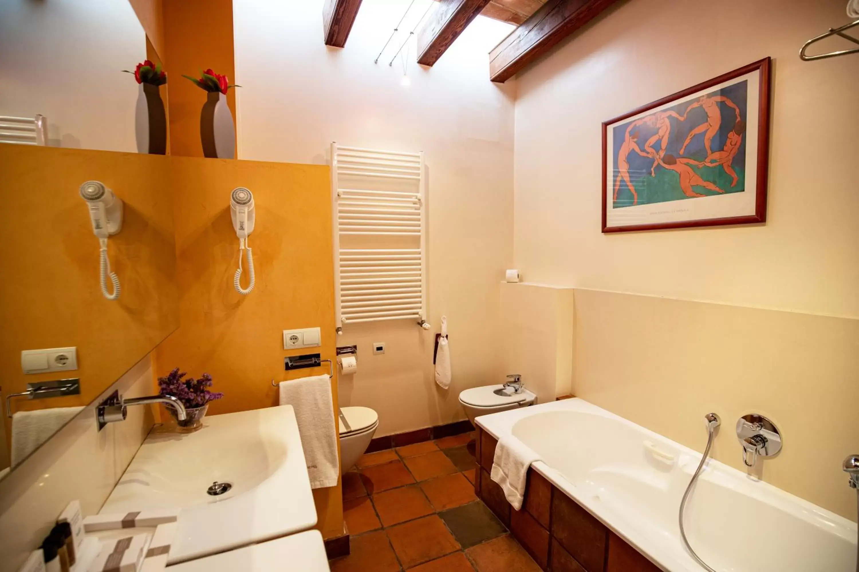 Bathroom in Hotel Tancat de Codorniu