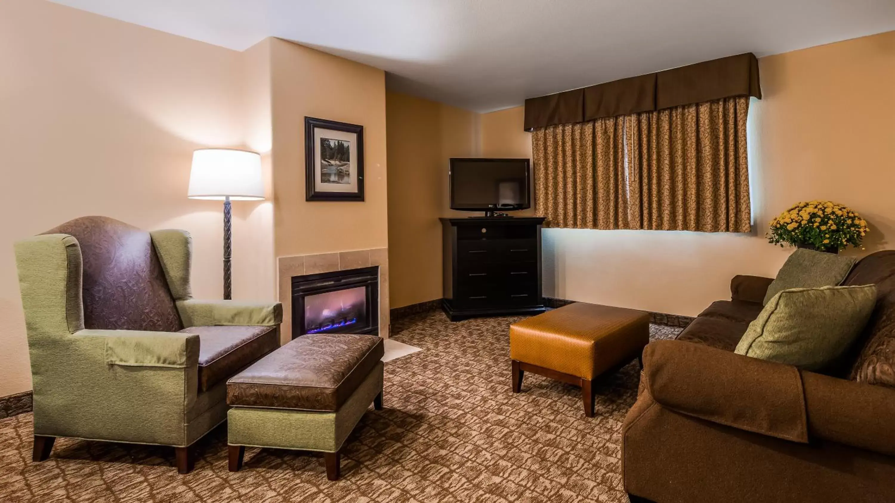 Living room, Seating Area in Best Western Newberry Station