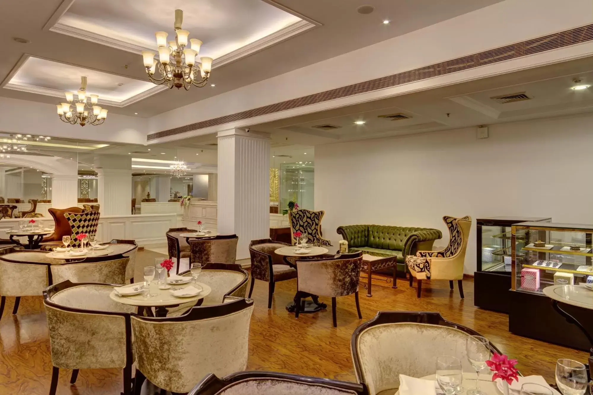 Restaurant/Places to Eat in Ramada Plaza By Wyndham, Chandigarh Zirakpur