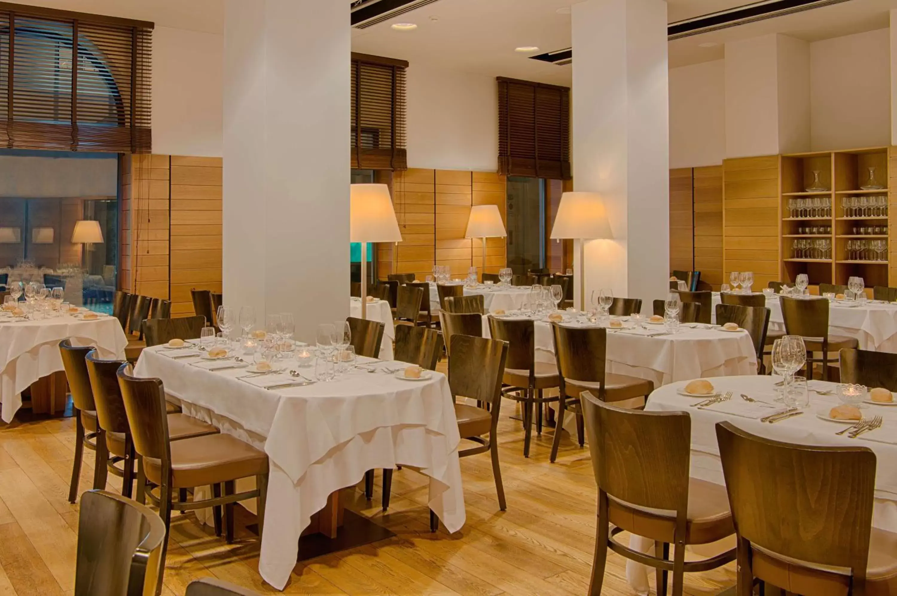 Restaurant/Places to Eat in NH Collection Torino Santo Stefano