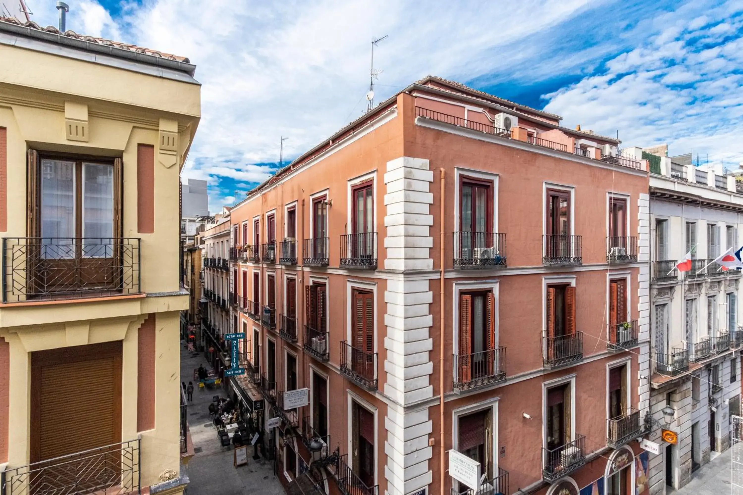 City view in Hostal Rincón de Sol - Centro Madrid - Self Checkin City view in Hostal Rincón de Sol - Centro Madrid - Self Checkin