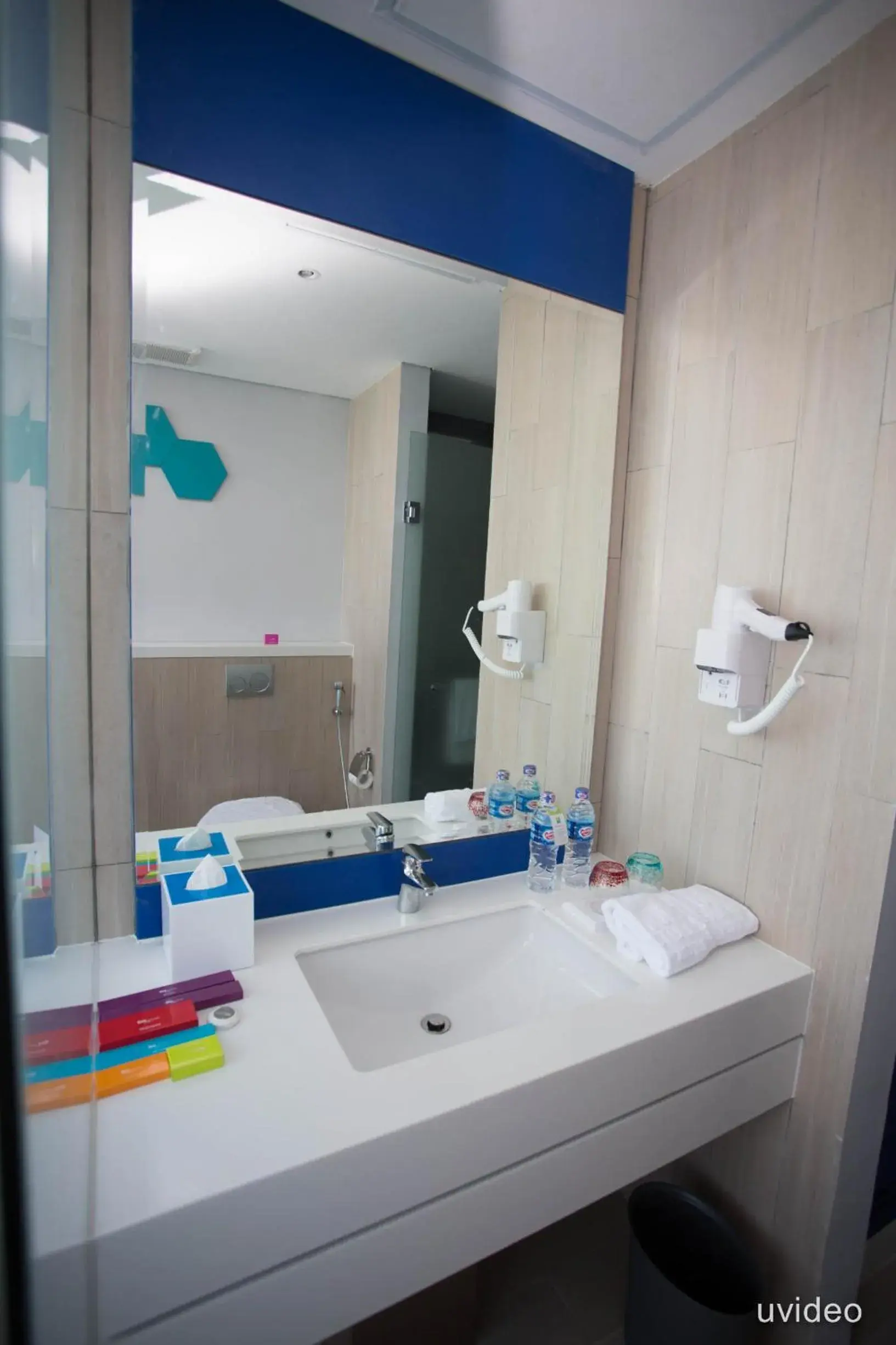 Bathroom in ibis Styles Batam Nagoya