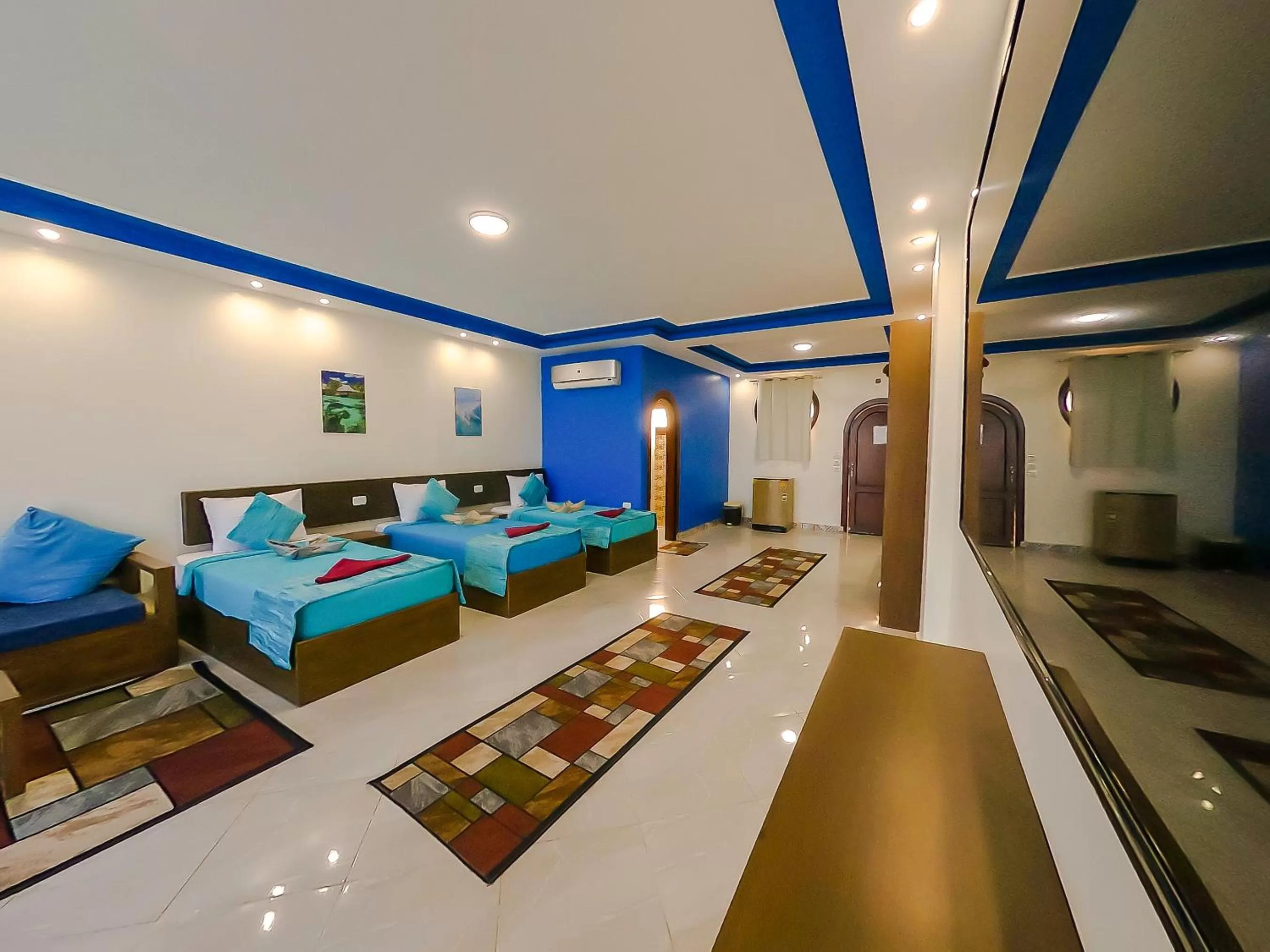 Bed in Seaview Panorama Boatel