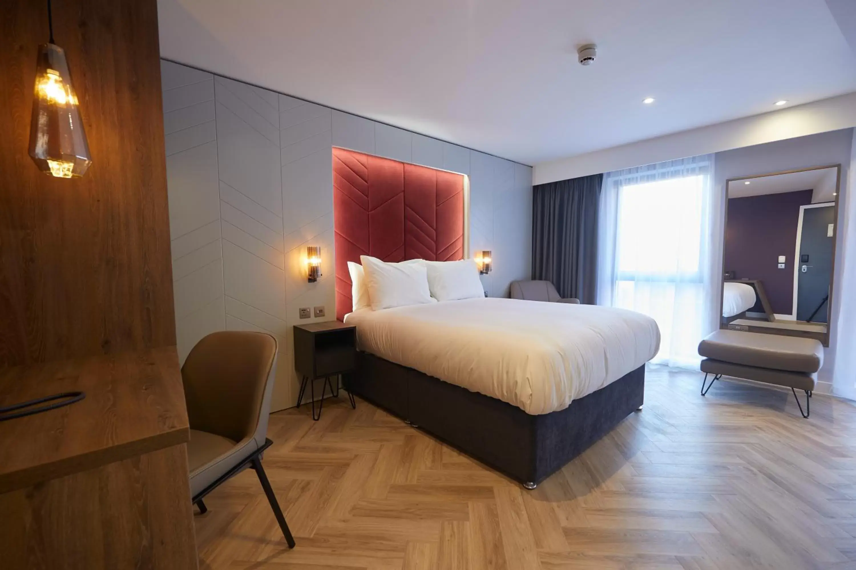 Smart Studio with View in Roomzzz York City Smart Studio with View in Roomzzz York City