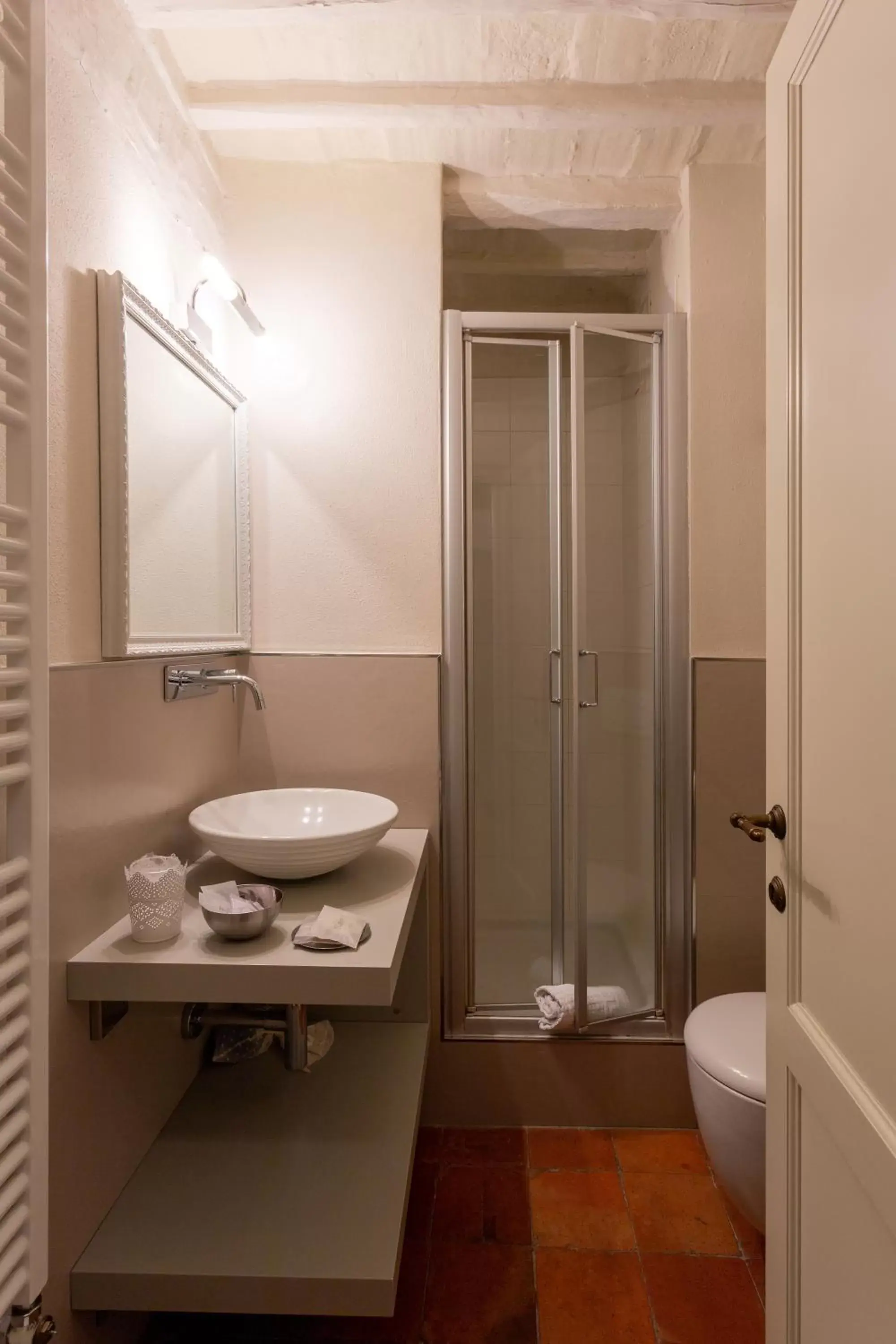 Bathroom in TORRE GIARDINO SEGRETO B&B- Borgo Capitano Collection - Albergo diffuso