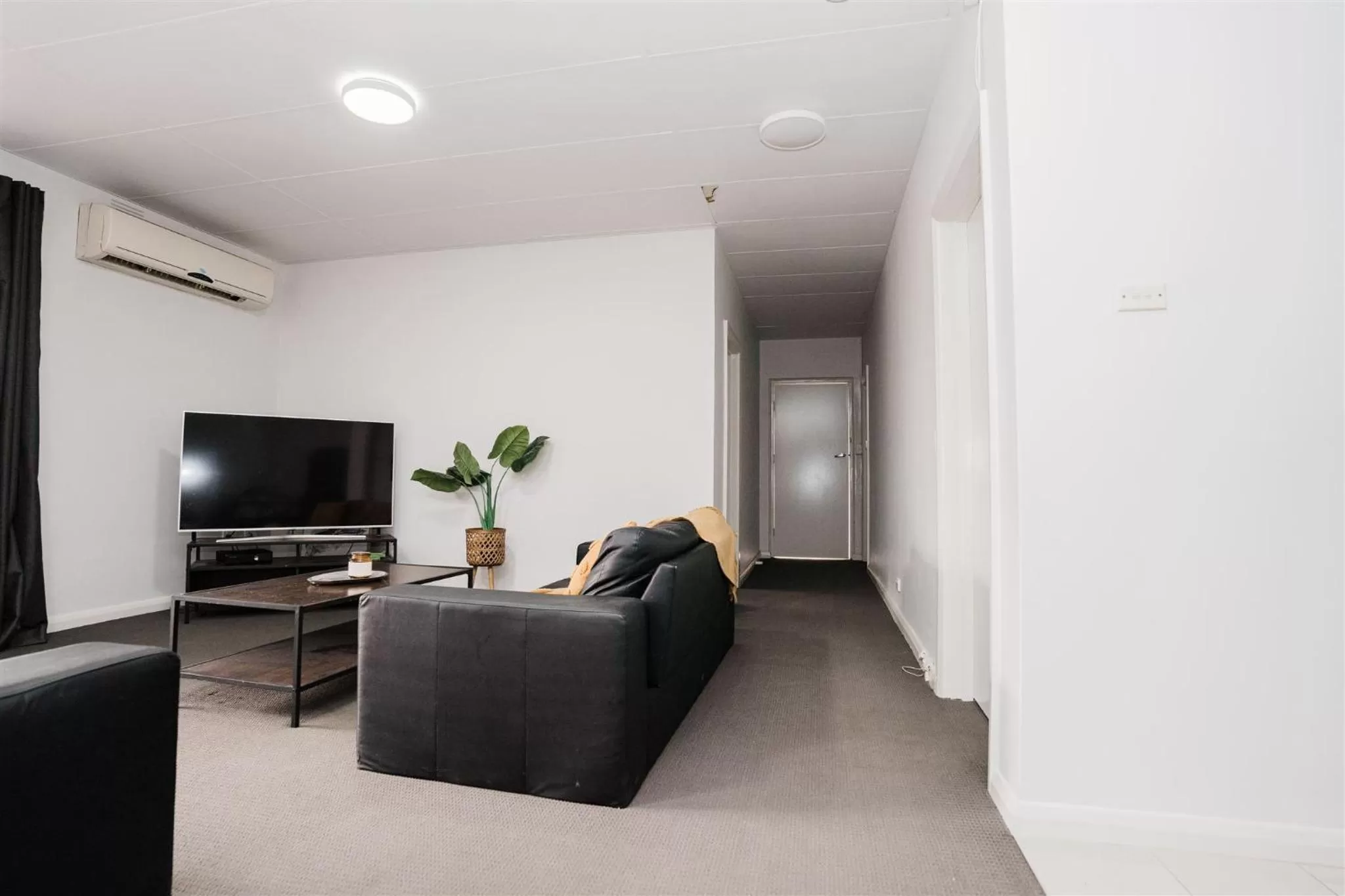 Hurley's Bar & Bistro