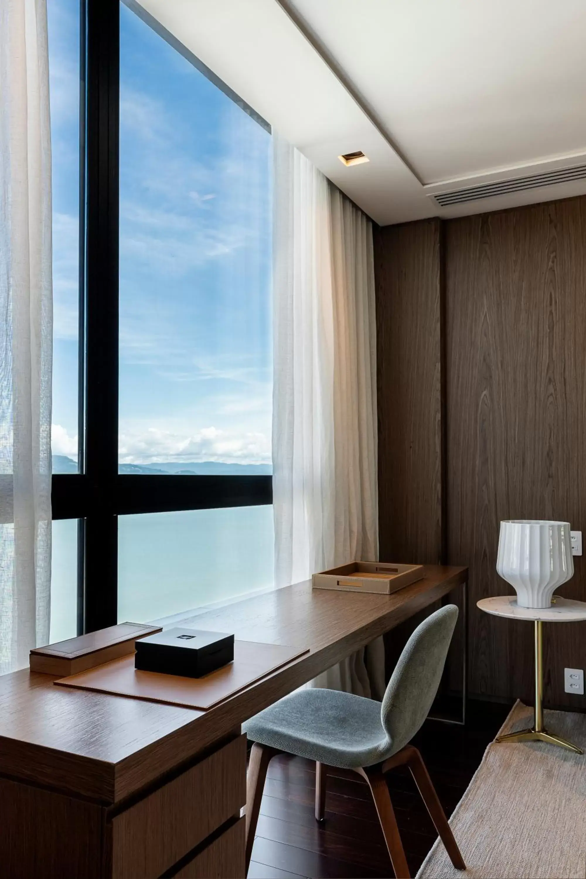 Sea view in LK Design Hotel Florianópolis Sea view in LK Design Hotel Florianópolis