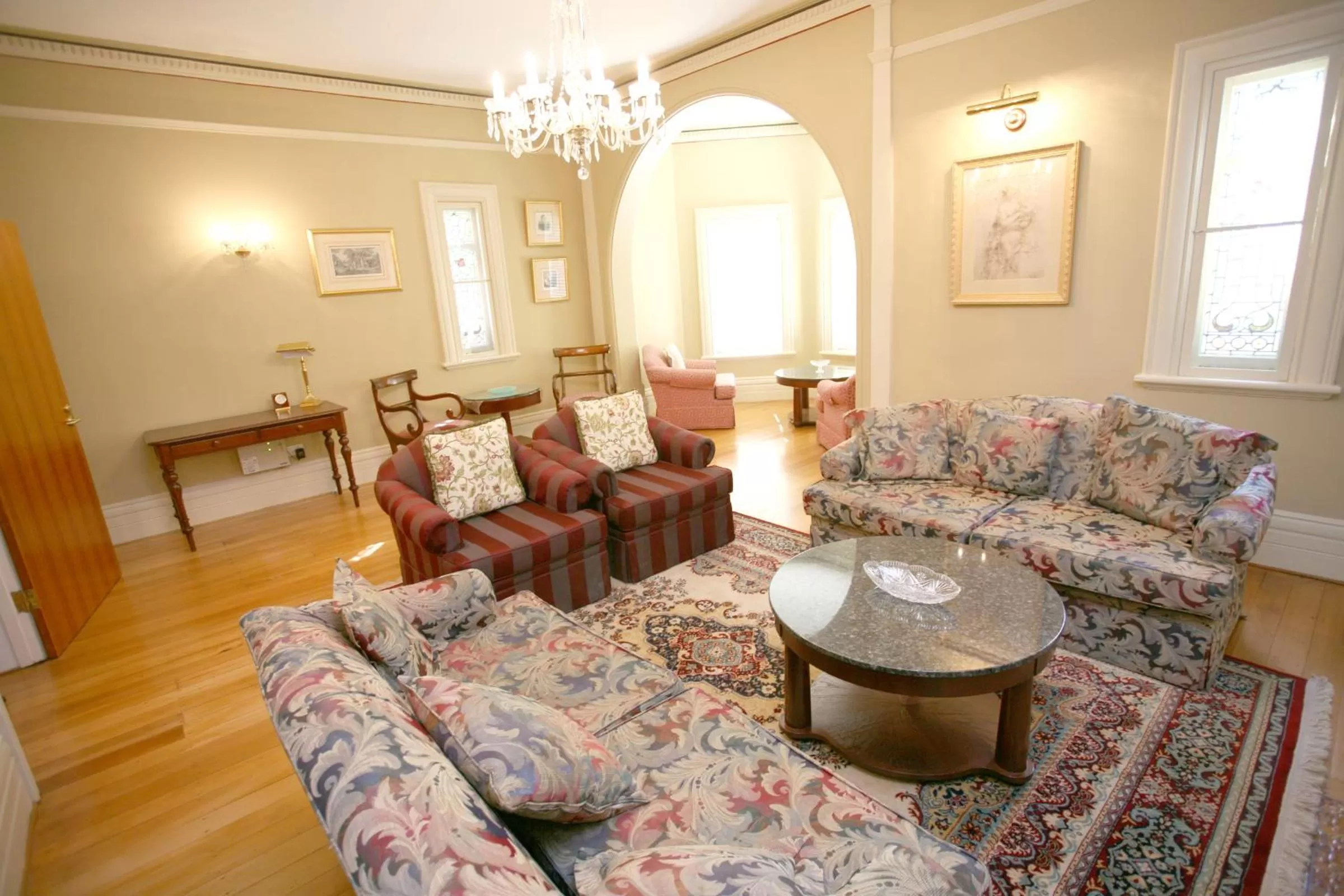 Lounge or bar in Darcy's Hotel