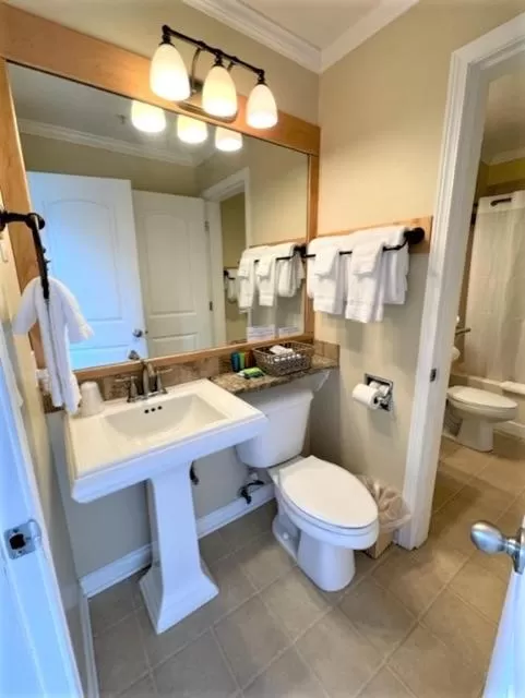 Bathroom in Inn at the Shore