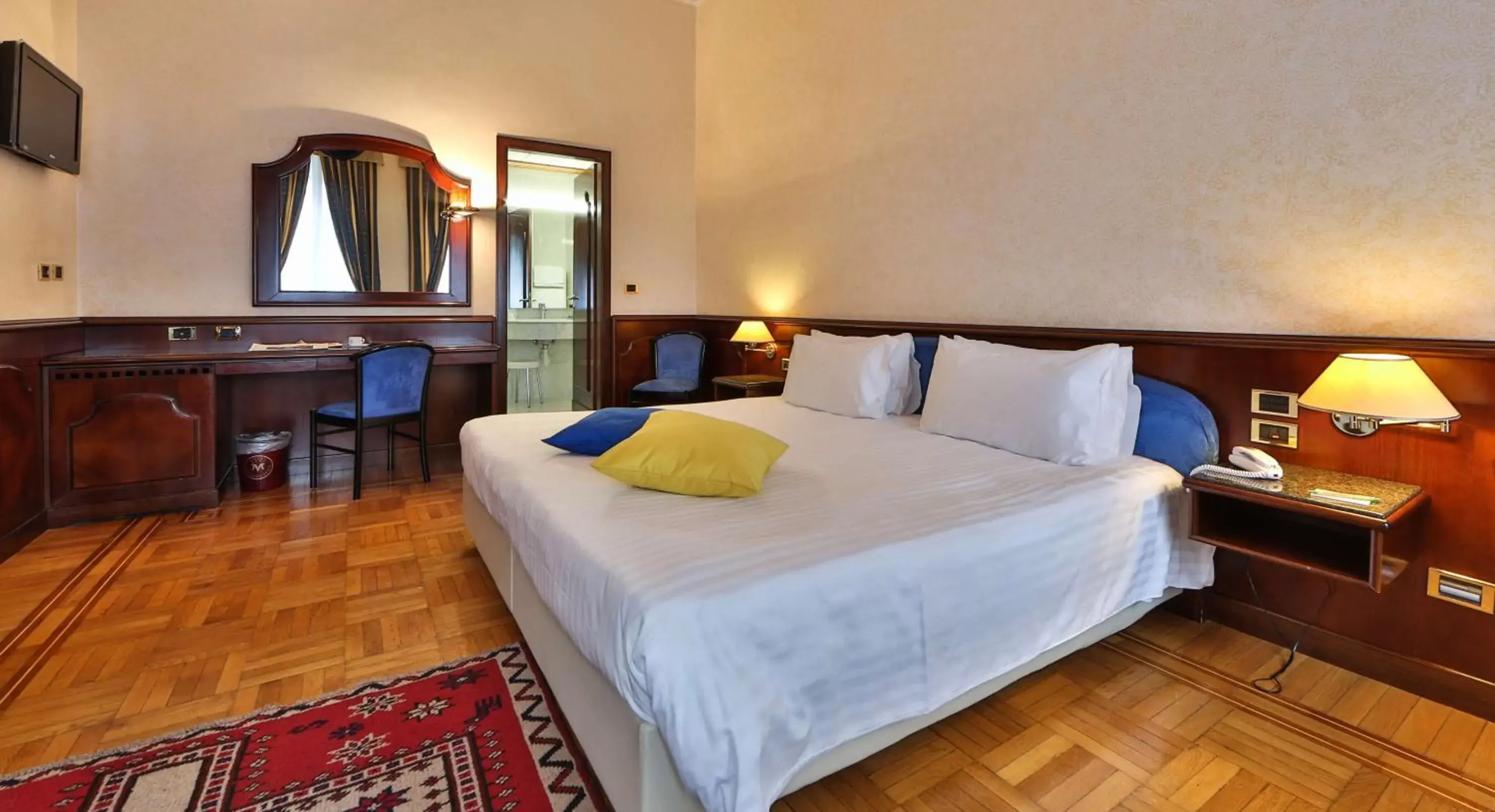 TV and multimedia, Bed in Best Western Hotel Moderno Verdi