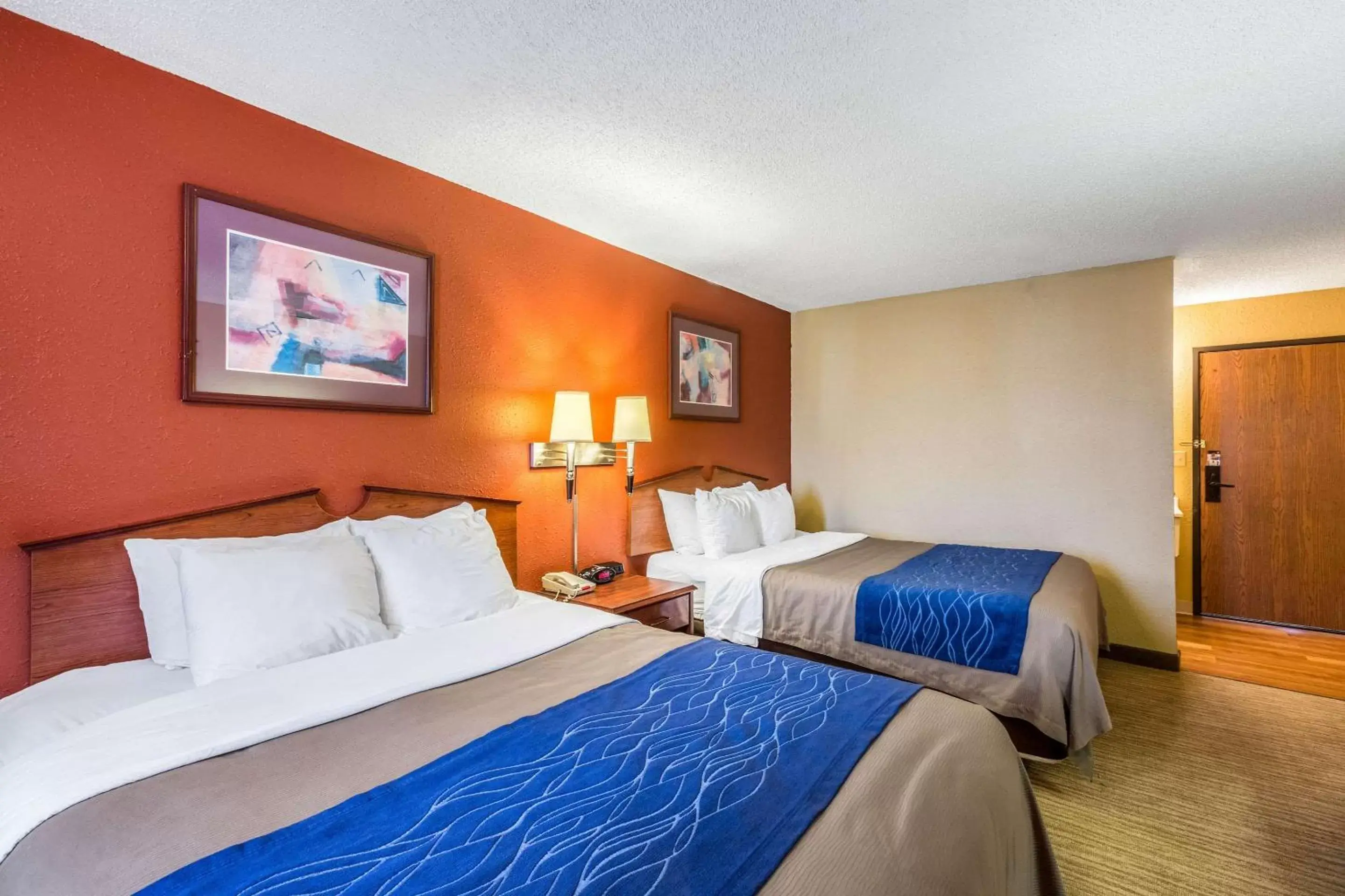 Photo of the whole room, Bed in Quality Inn Scottsbluff