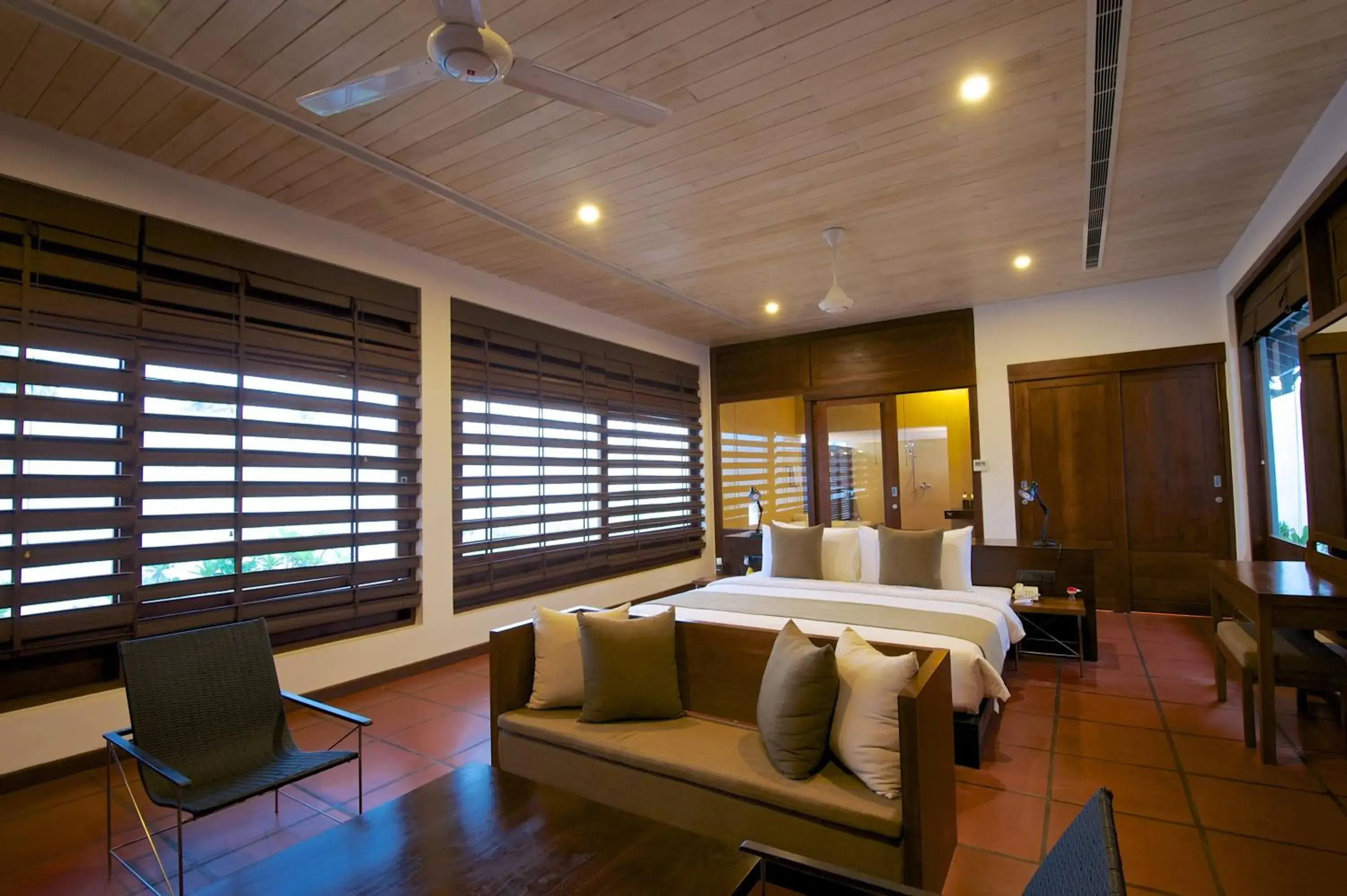 Bed, Seating Area in Jetwing Thalahena Villas