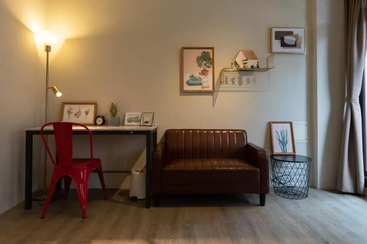 Seating Area in Cozy House Hostel