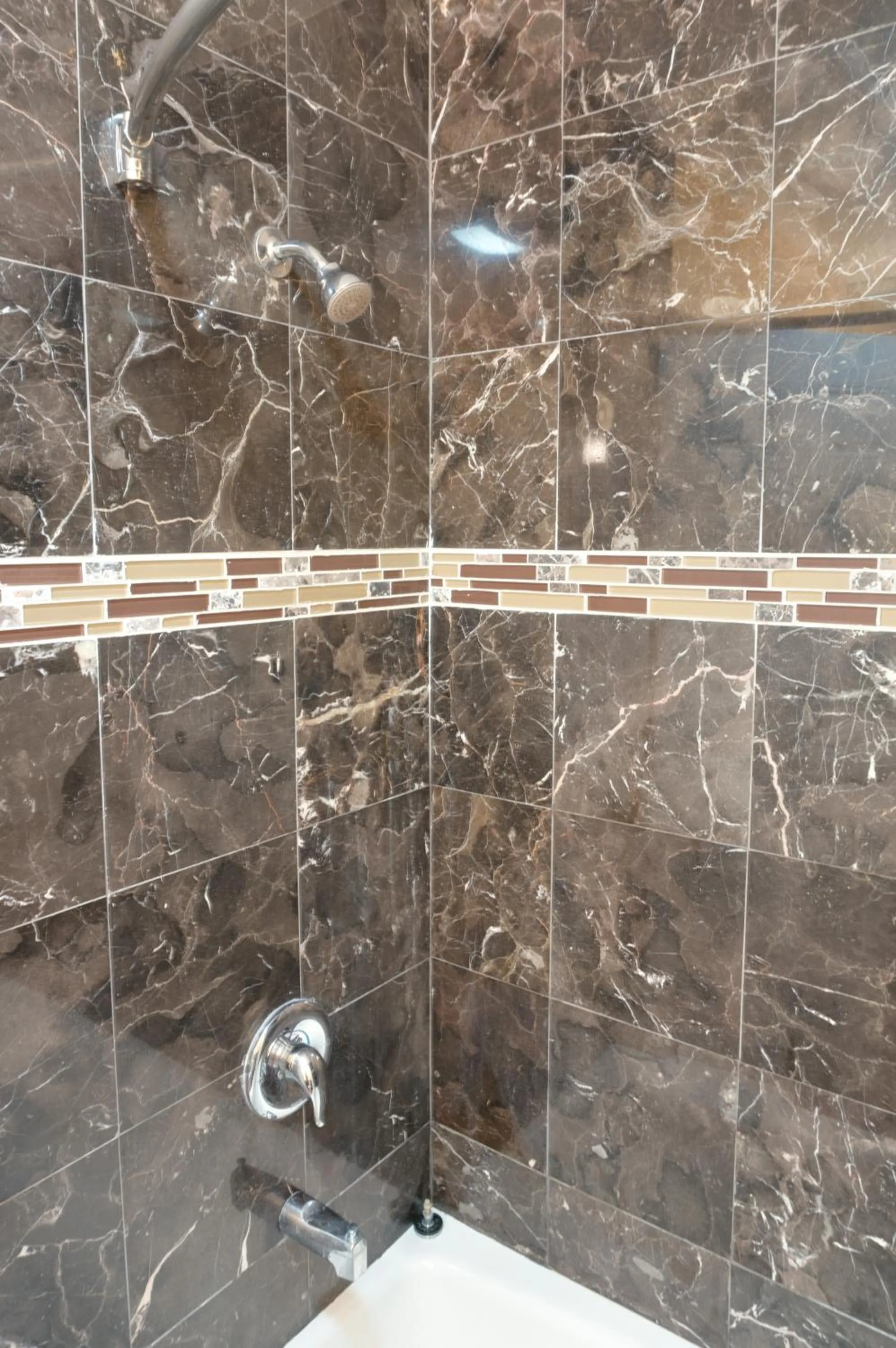 Shower in Redondo Beach Inn-LAX