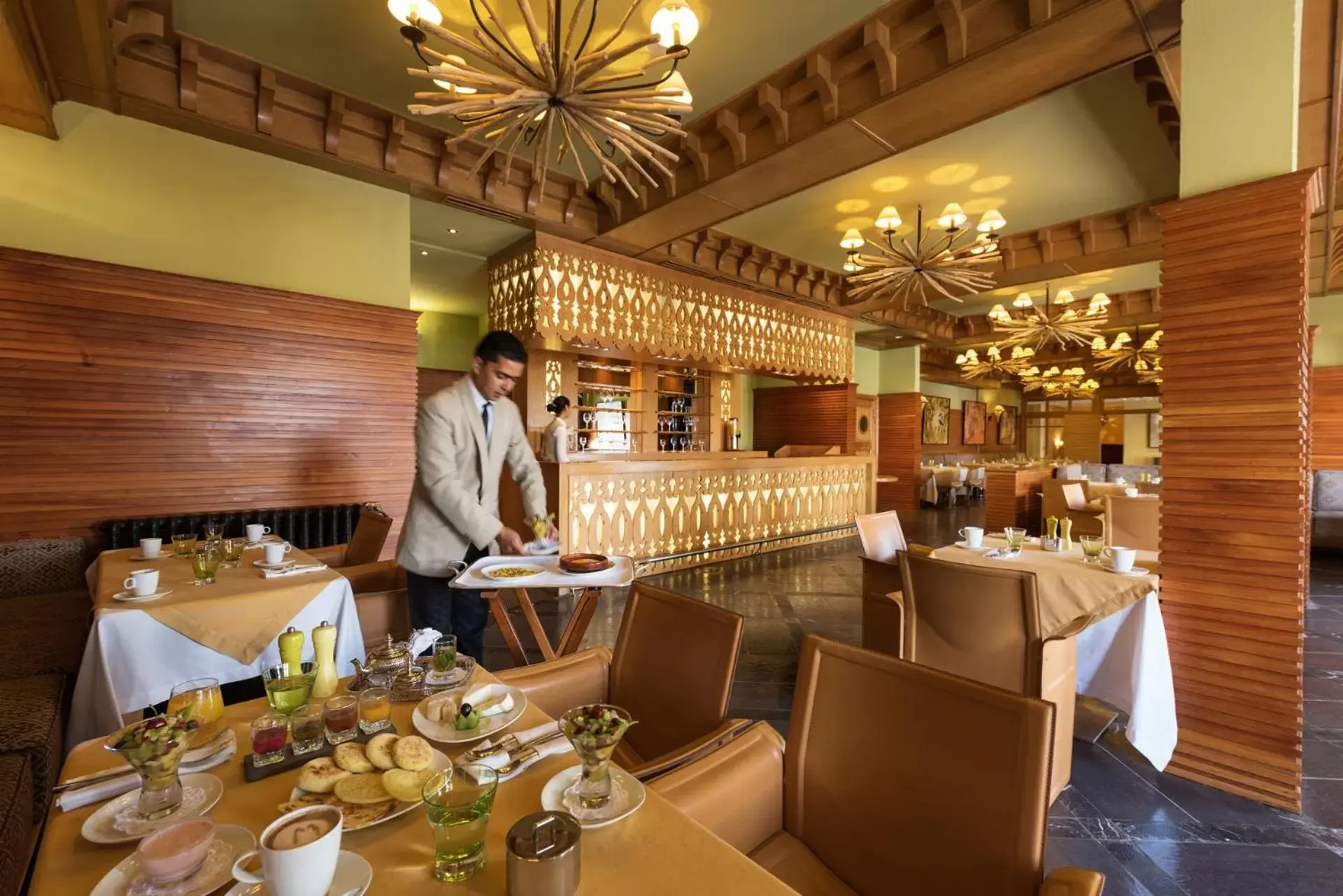Restaurant/Places to Eat in Michlifen Resort & Golf