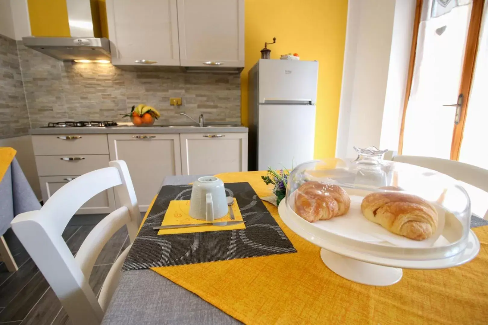 Italian breakfast, Dining Area in Là Drint Bed & Breakfast