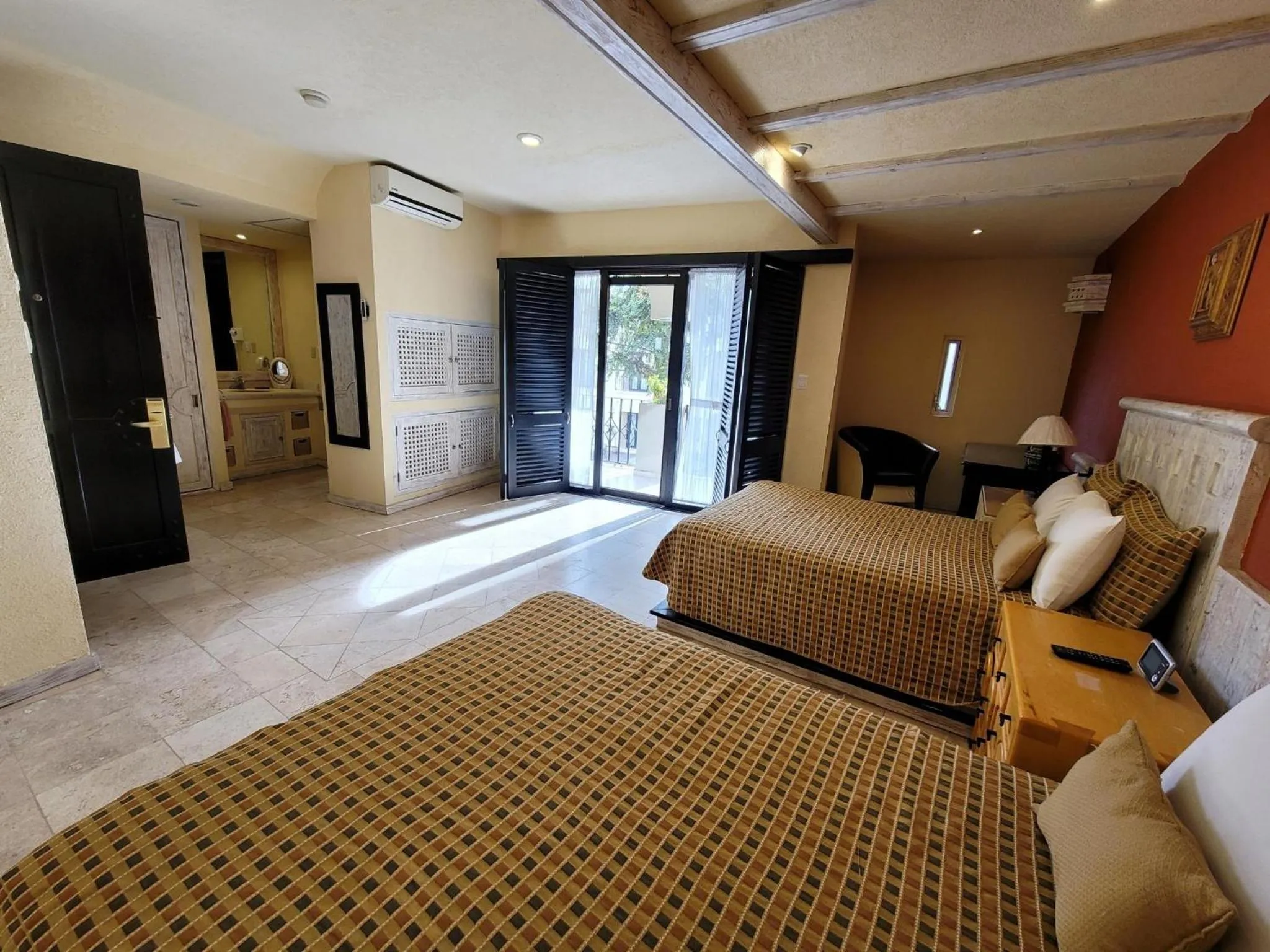 Photo of the whole room, Bed in Hotel Quinta Las Alondras