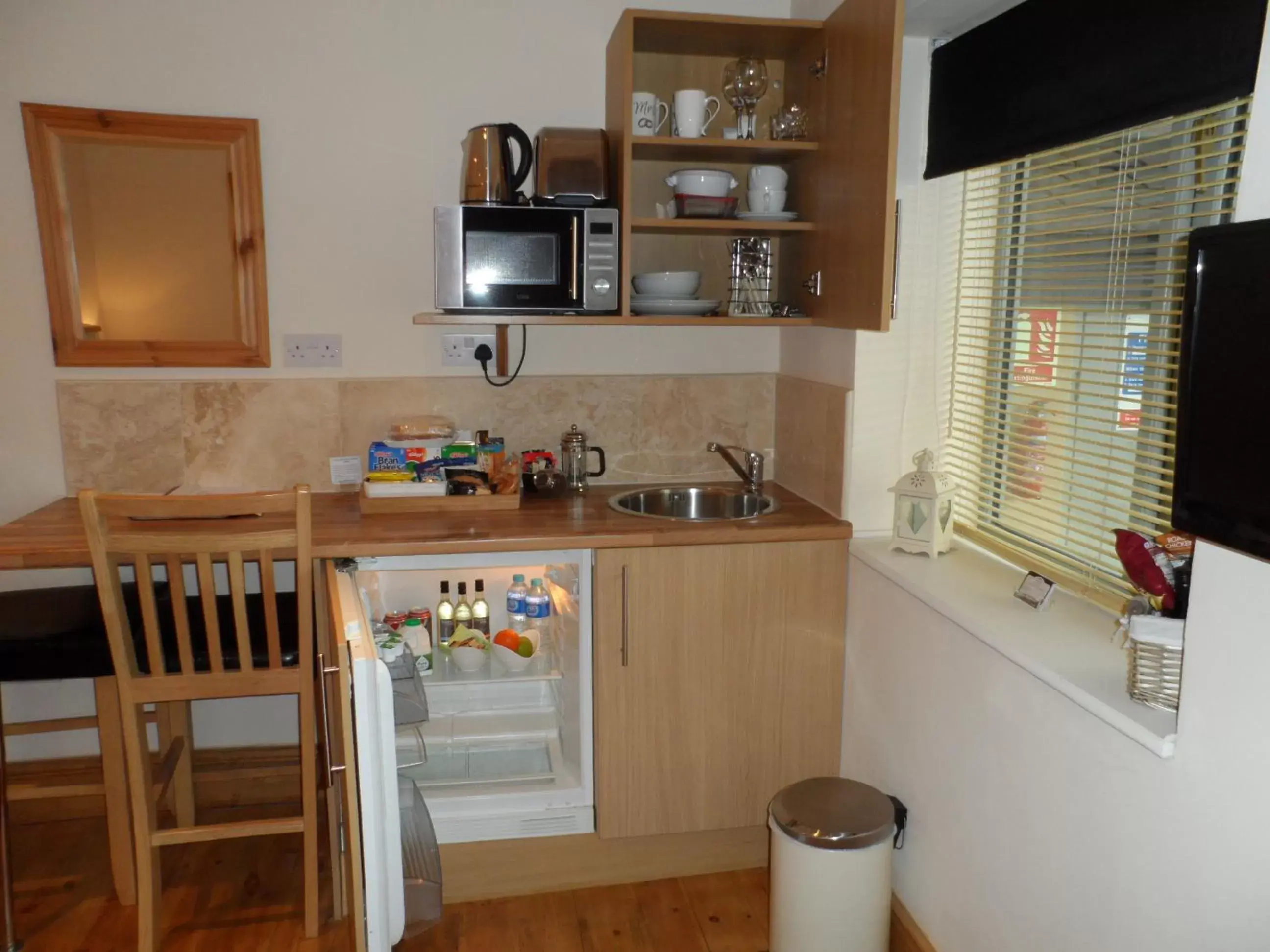 Kitchen or kitchenette, Kitchen/Kitchenette in The Stables - Deer Park Farm