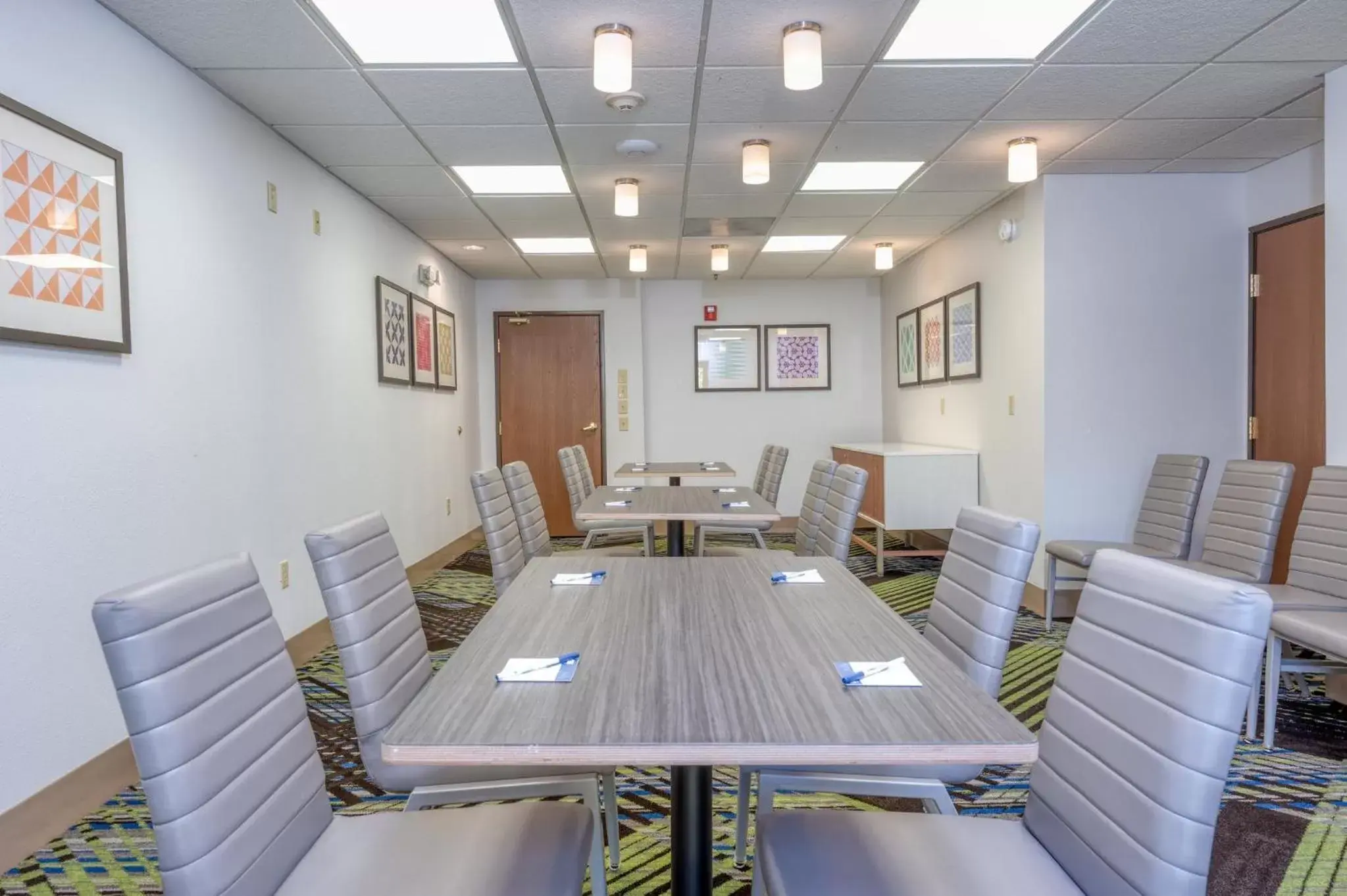 Meeting/conference room in Holiday Inn Express Hotel & Suites Thornburg-S. Fredericksburg, an IHG Hotel