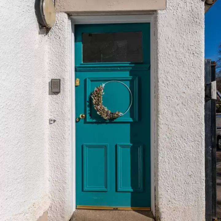 Facade/Entrance in Slateford House 1770 by The House of Danu